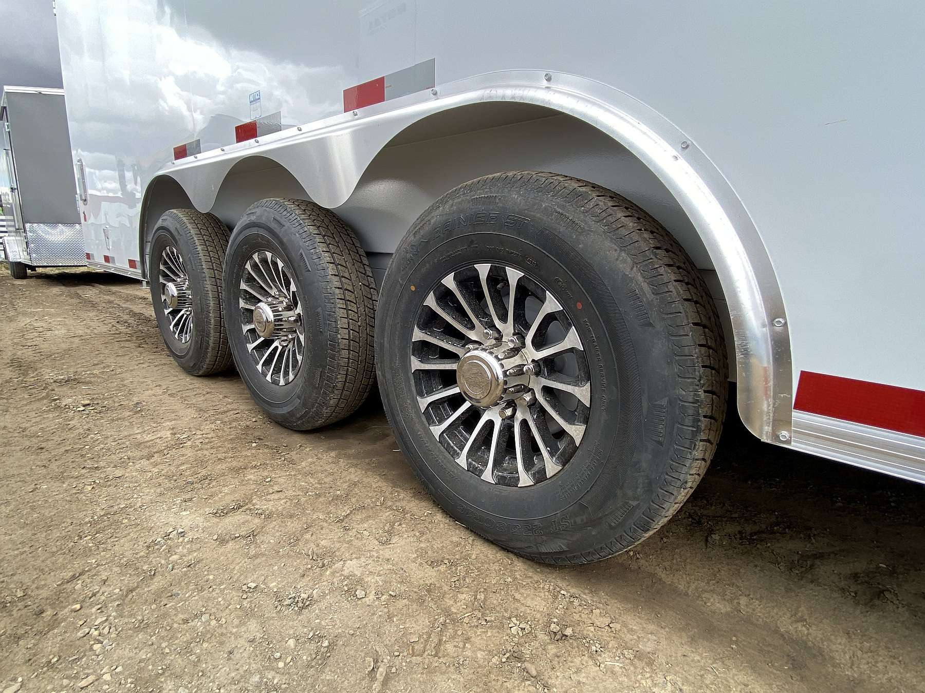 2026 Royal 8.5'x24' Enclosed Gooseneck Cargo Trailer