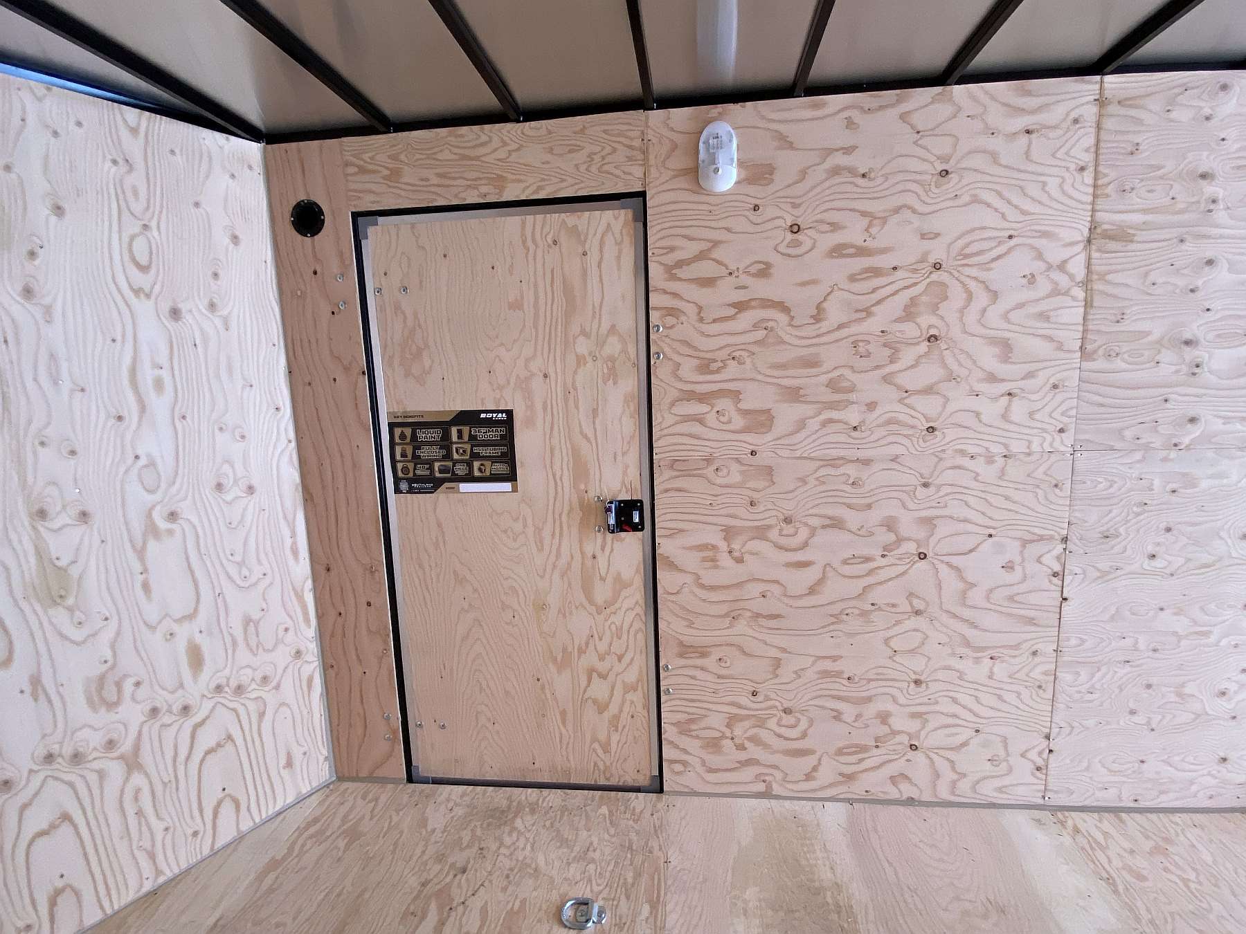 2026 Royal 8.5'x26' Enclosed Cargo w/ Aluminum Wheels