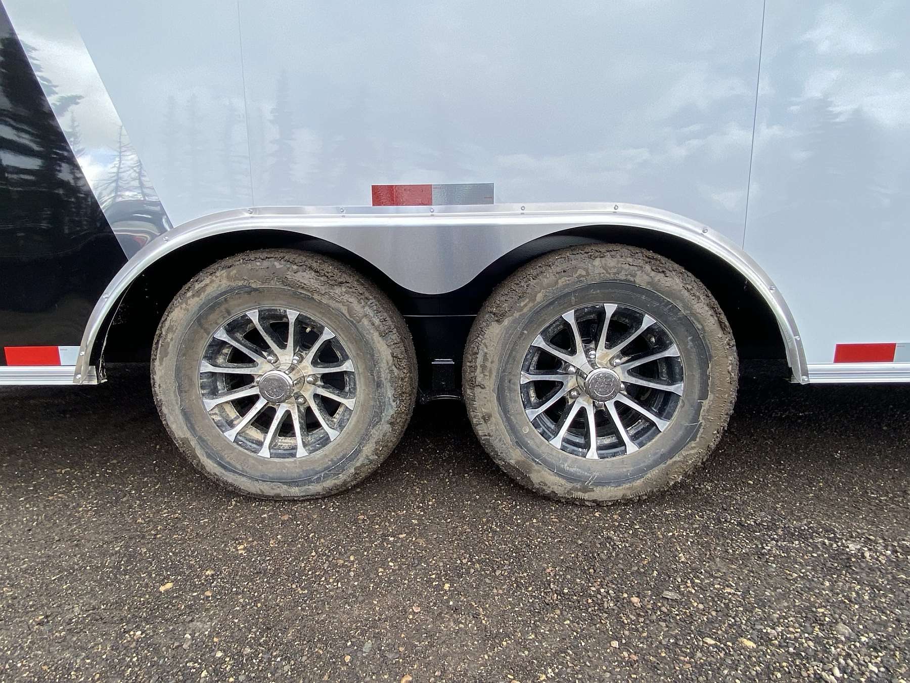 2026 Royal 8.5'x26' Enclosed Cargo w/ Aluminum Wheels