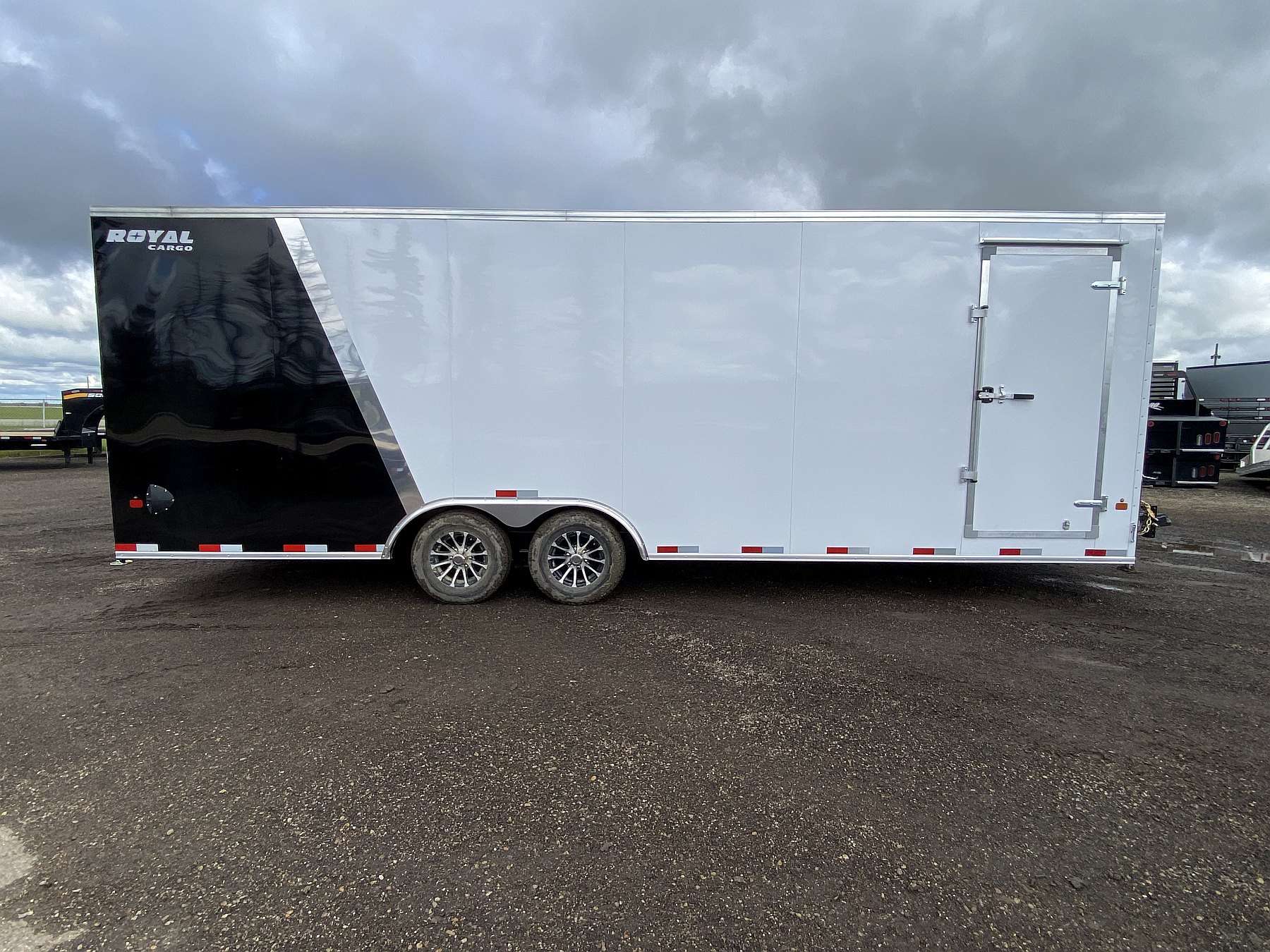 2026 Royal 8.5'x26' Enclosed Cargo w/ Aluminum Wheels