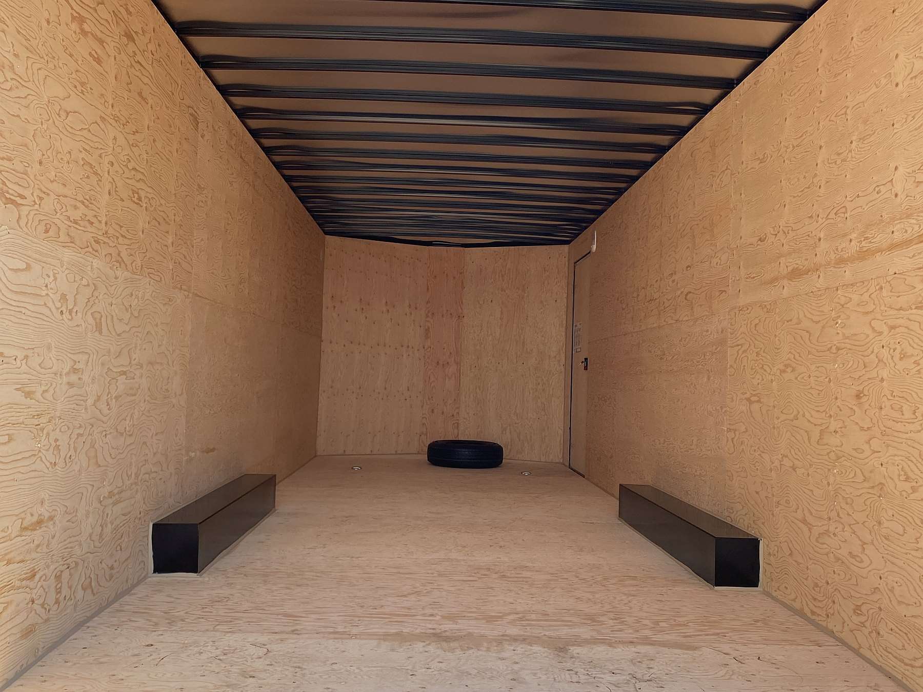 2026 Royal 8.5'x26' Enclosed Cargo w/ Aluminum Wheels
