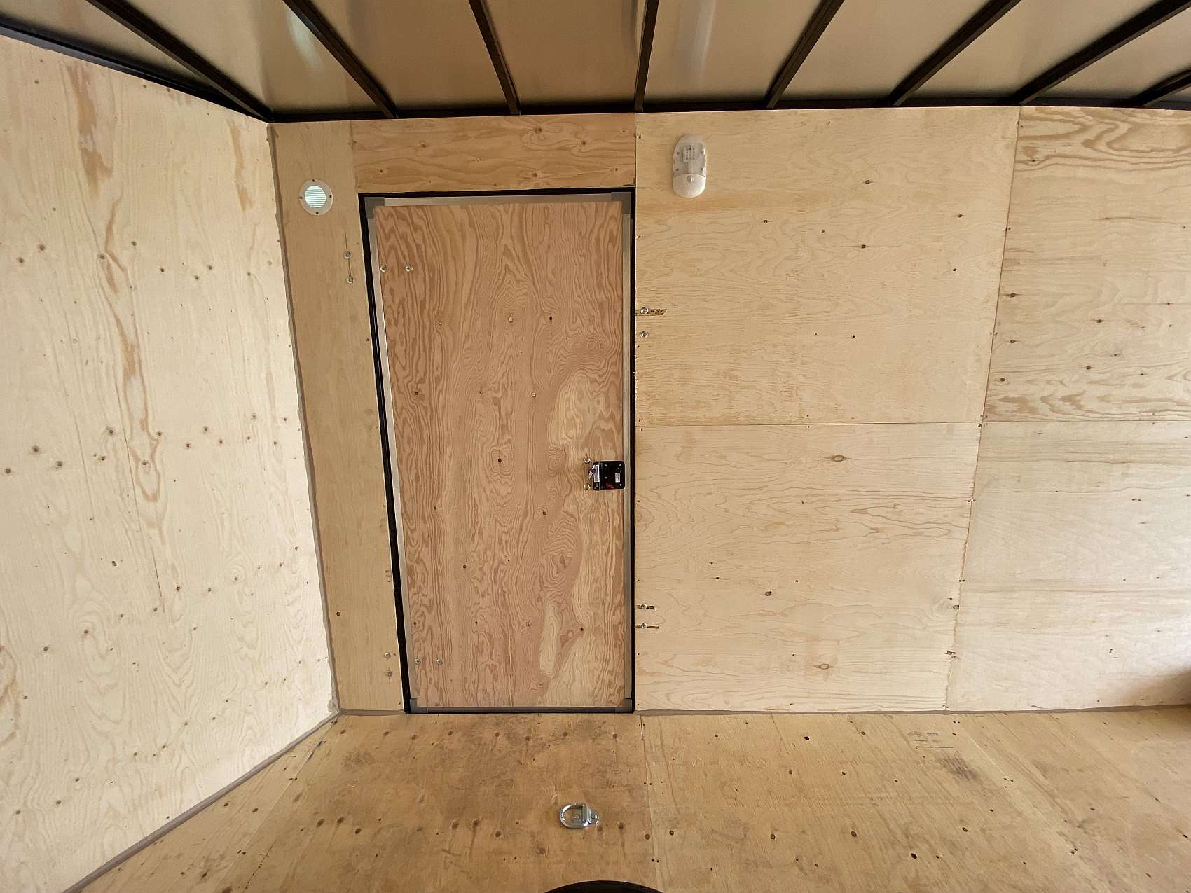 2026 Royal 8.5'x26' Enclosed Cargo w/ Ramp Door