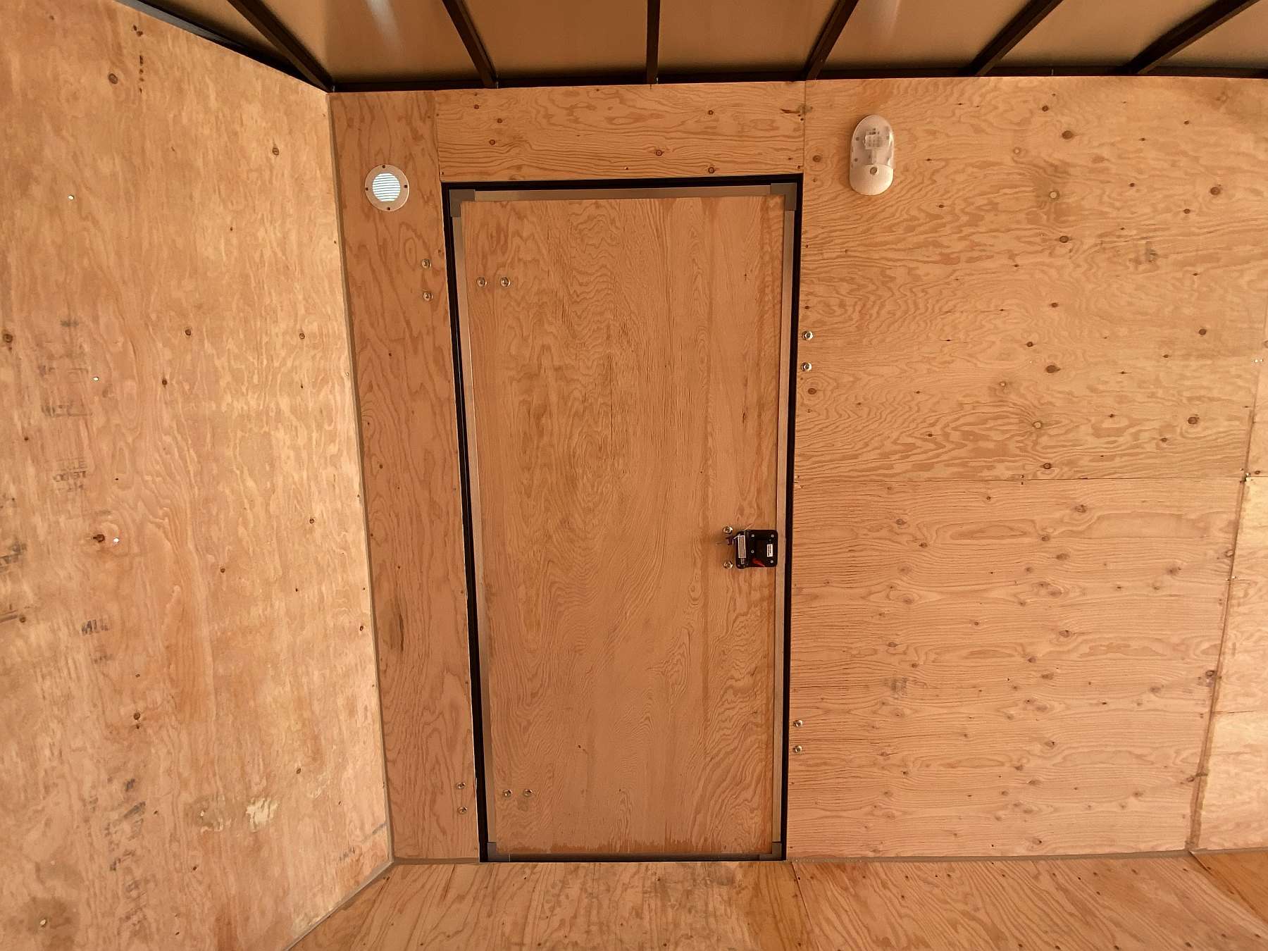 2026 Royal 8.5'x26' Enclosed Cargo w/ Ramp Door