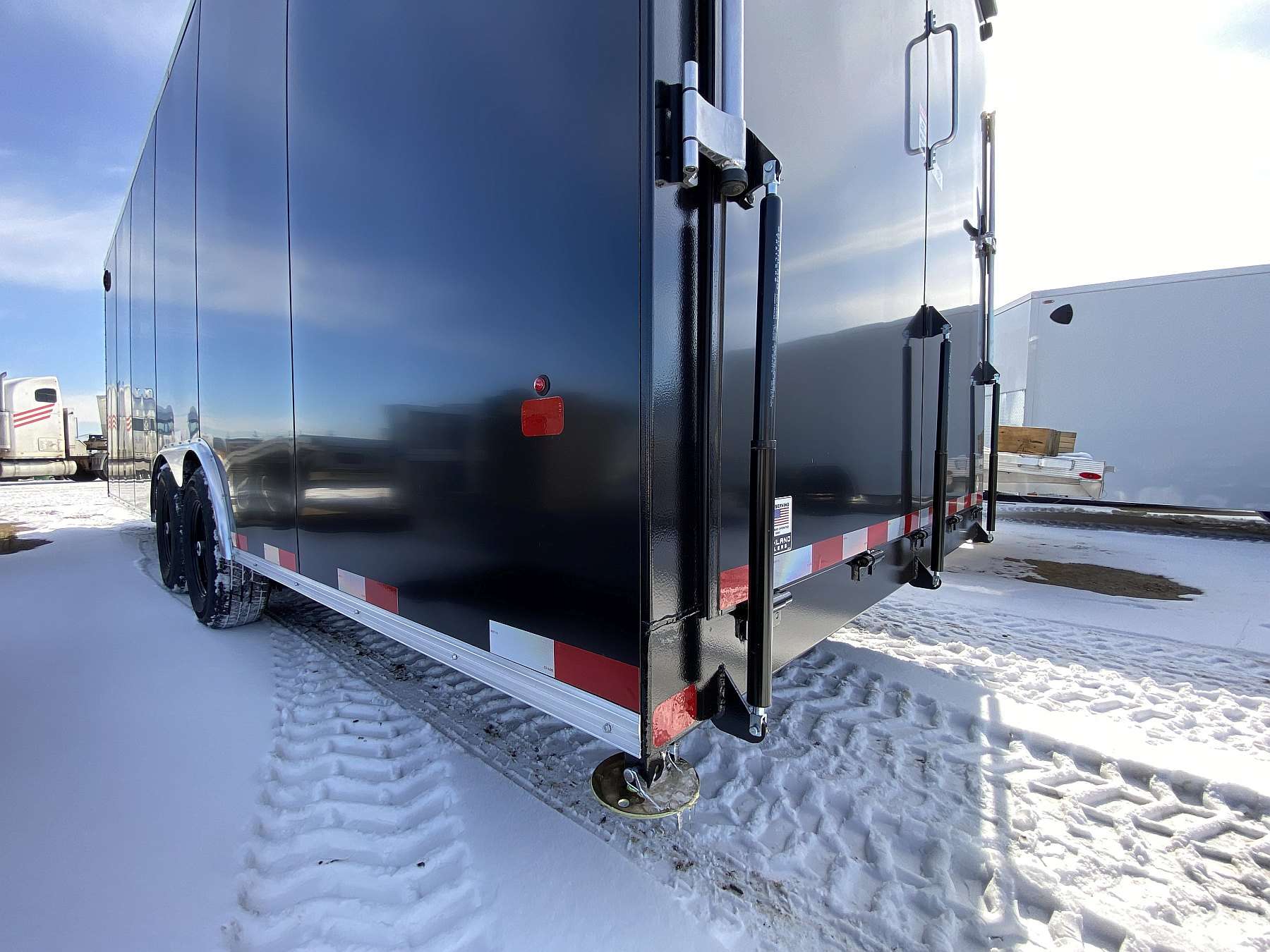 2026 Royal 8.5'x26' Enclosed Cargo w/ Ramp Door