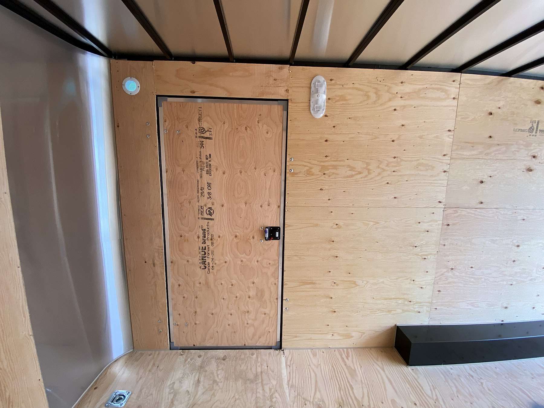 2026 Royal 8'x16' Enclosed Cargo Trailer
