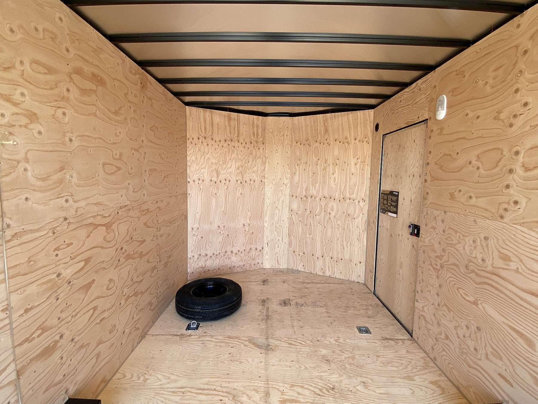 2026 Royal 8'x18' Cargo w/ Extra Height & Dovetail