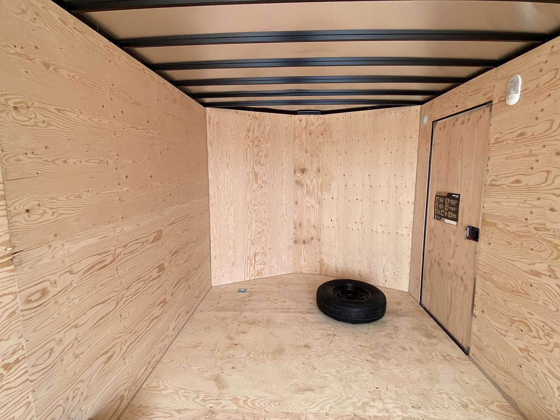 2026 Royal 8'x18' Enclosed Cargo Trailer w/ Dovetail