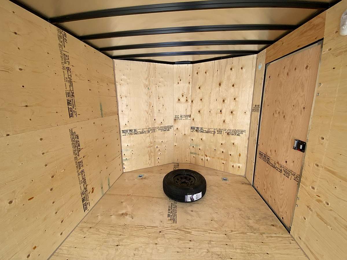 2026 Royal 8'x18' Enclosed Cargo w/ Barn Door