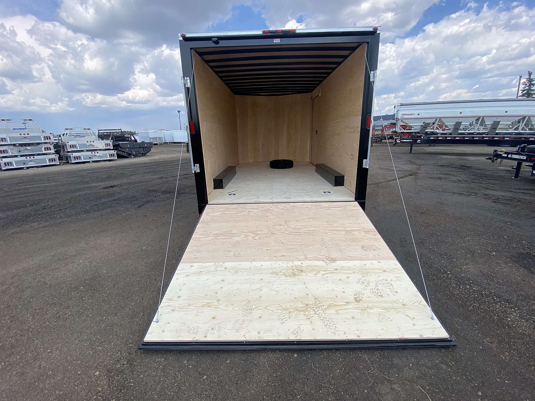 2026 Royal 8'x18' Enclosed Cargo w/ Ramp Door