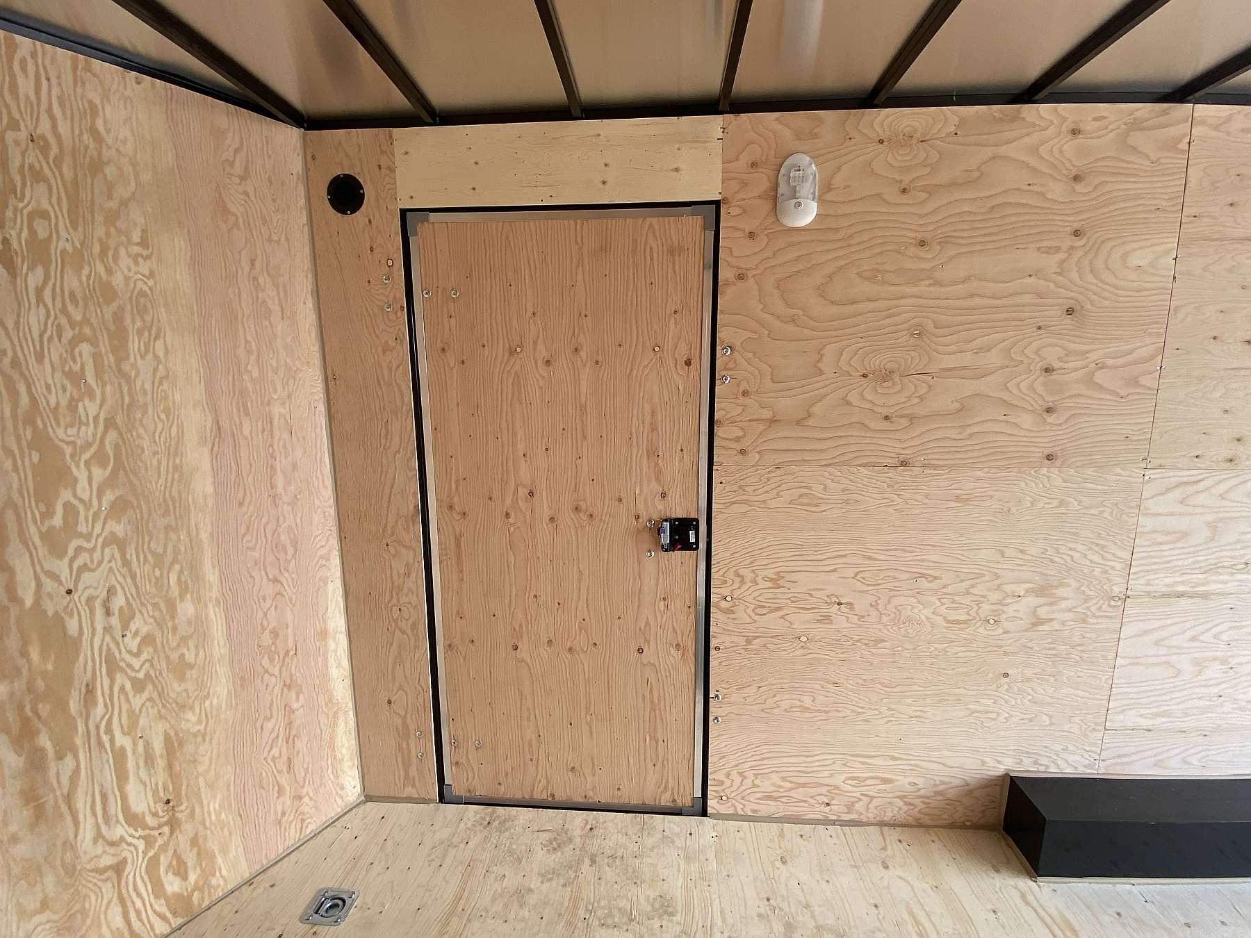 2026 Royal 8'x18' Enclosed Cargo w/ Ramp Door