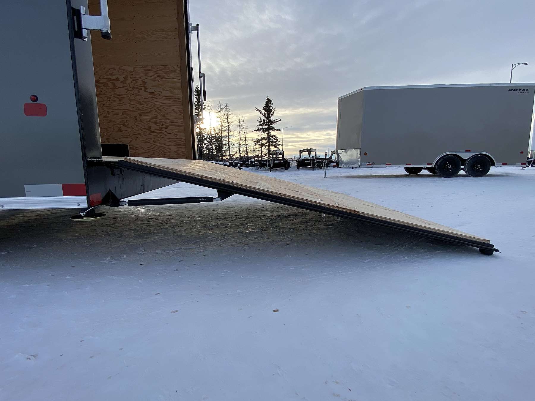 2026 Royal 8'x18' Enclosed Cargo w/ Ramp Door