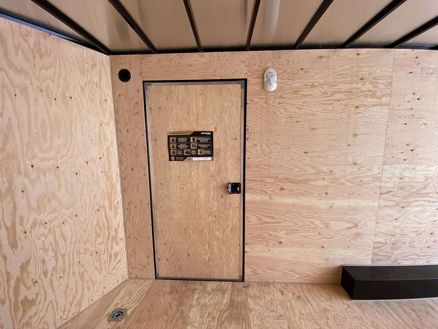 2026 Royal 8'x18' Enclosed Cargo w/ Ramp Door