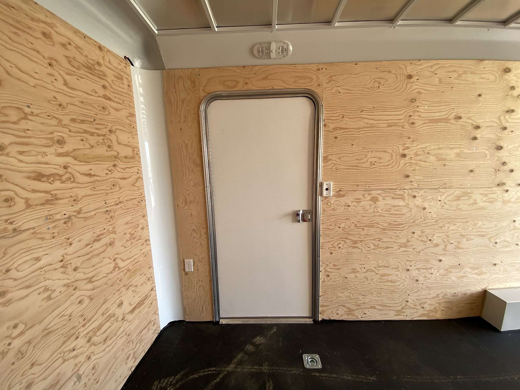 2026 Royal 8'x20' Commercial Enclosed Trailer