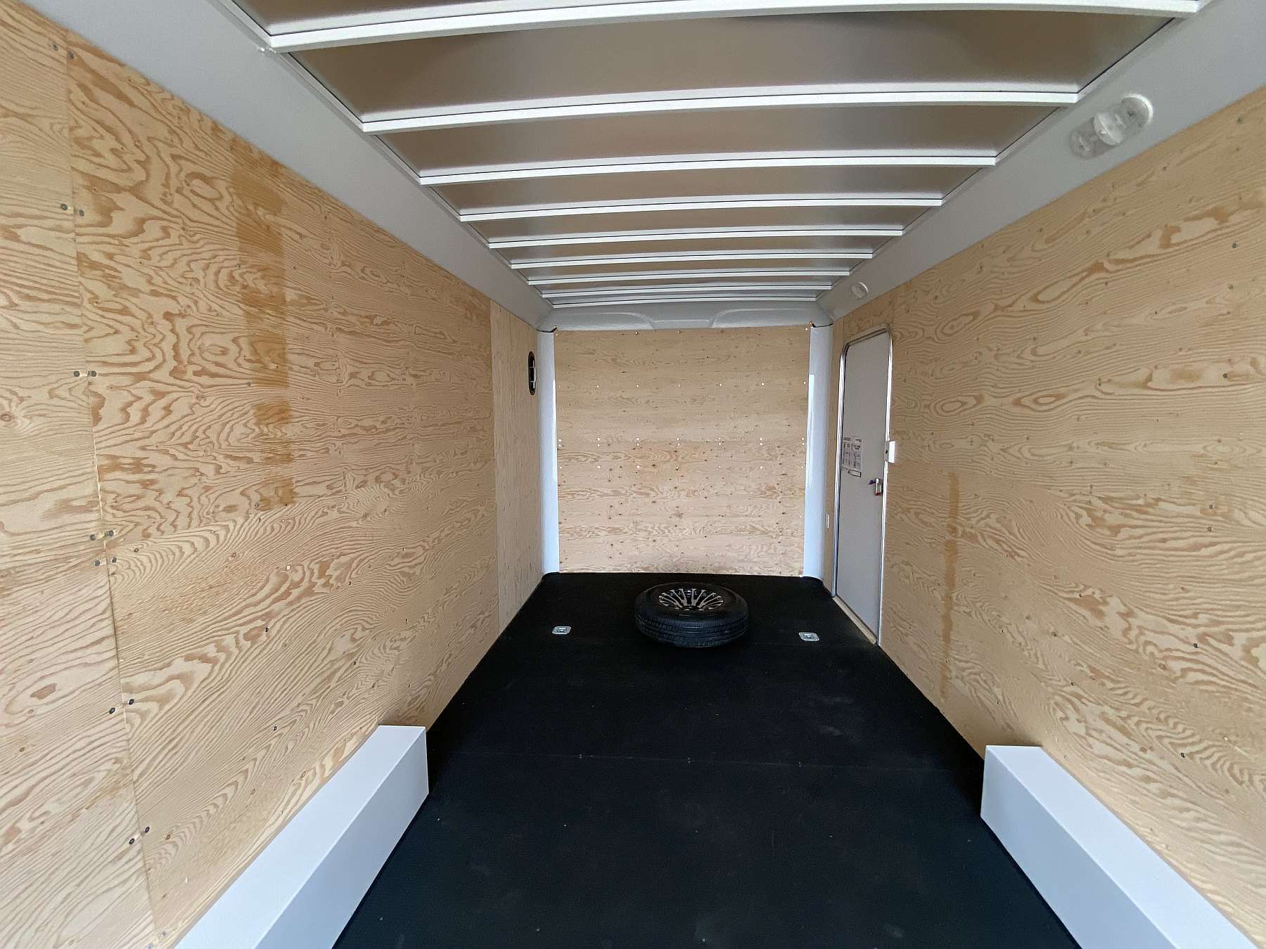 2026 Royal 8'x20' Commercial Enclosed w/ Extra Height