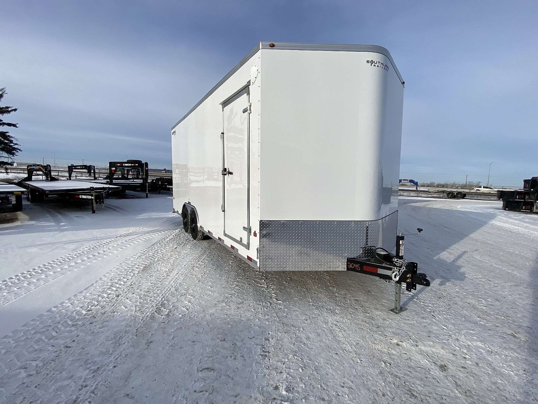 2026 Royal 8'x22' Enclosed Cargo w/ Extra Height