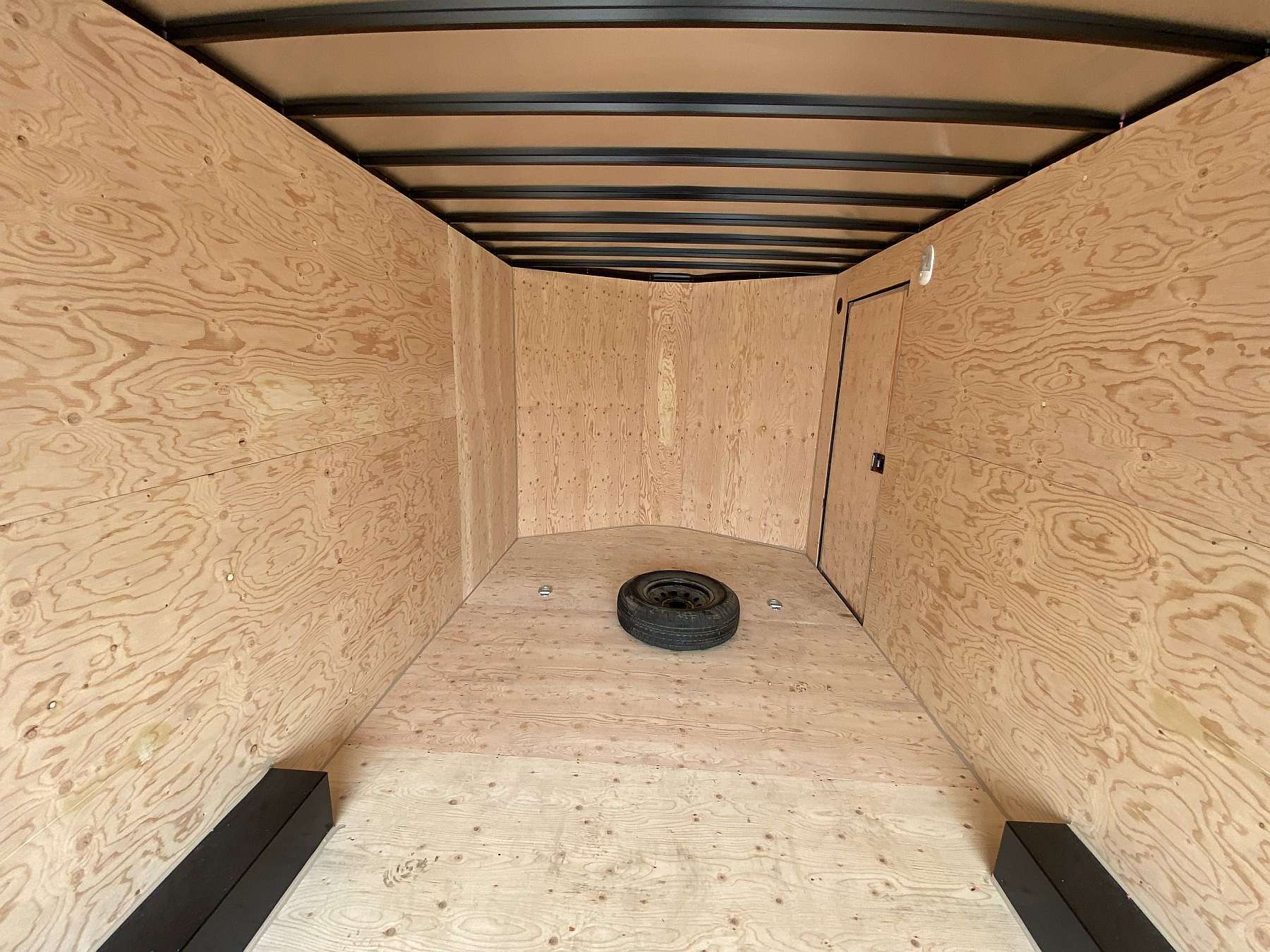 2026 Royal 8'x22' Enclosed Cargo w/ Ramp Door