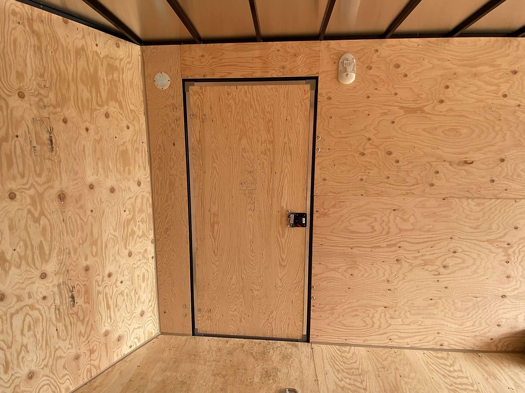 2026 Royal 8'x22' Enclosed Cargo w/ Ramp Door