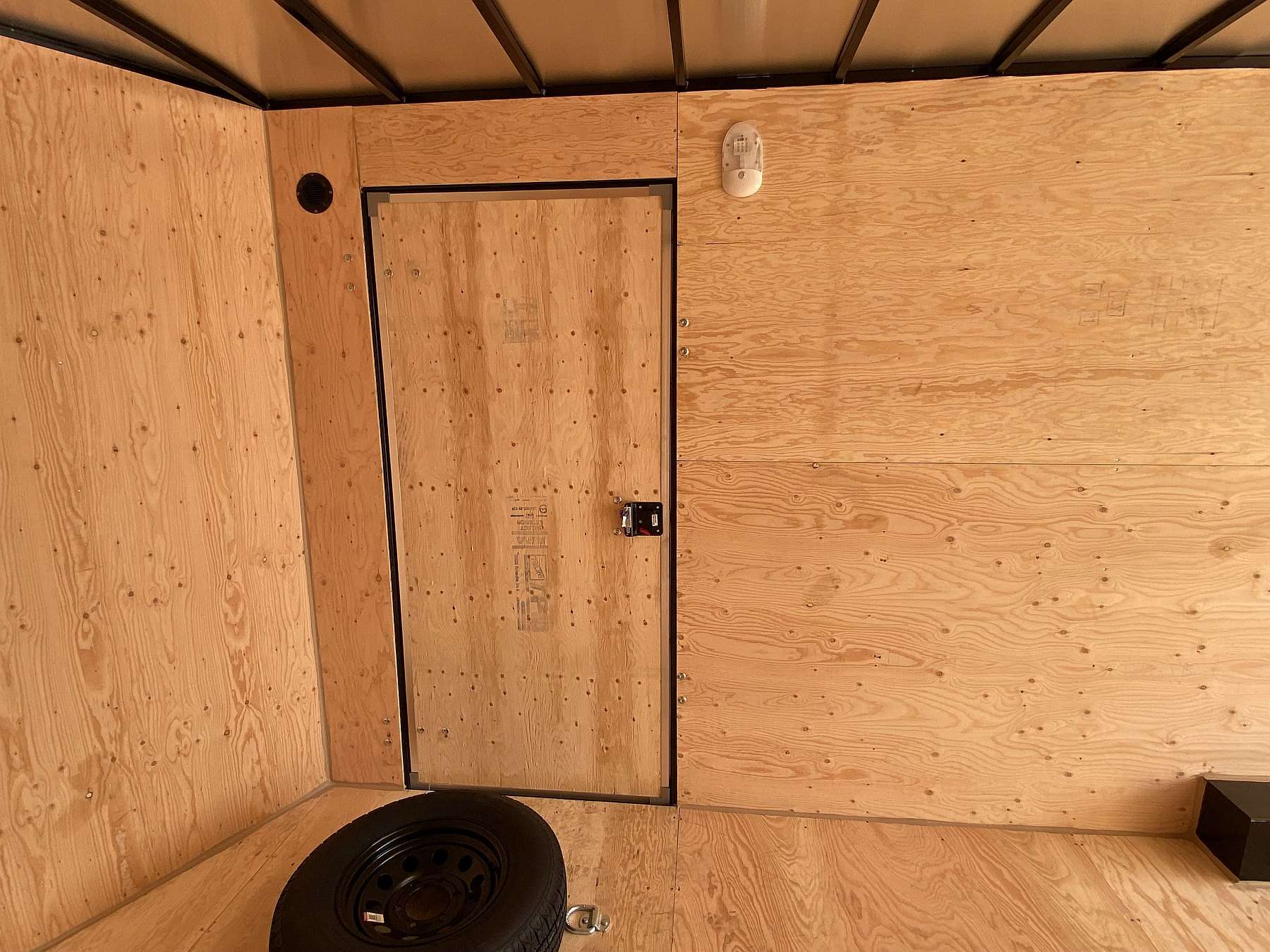 2026 Royal 8'x22' Enclosed Cargo w/ Ramp Door