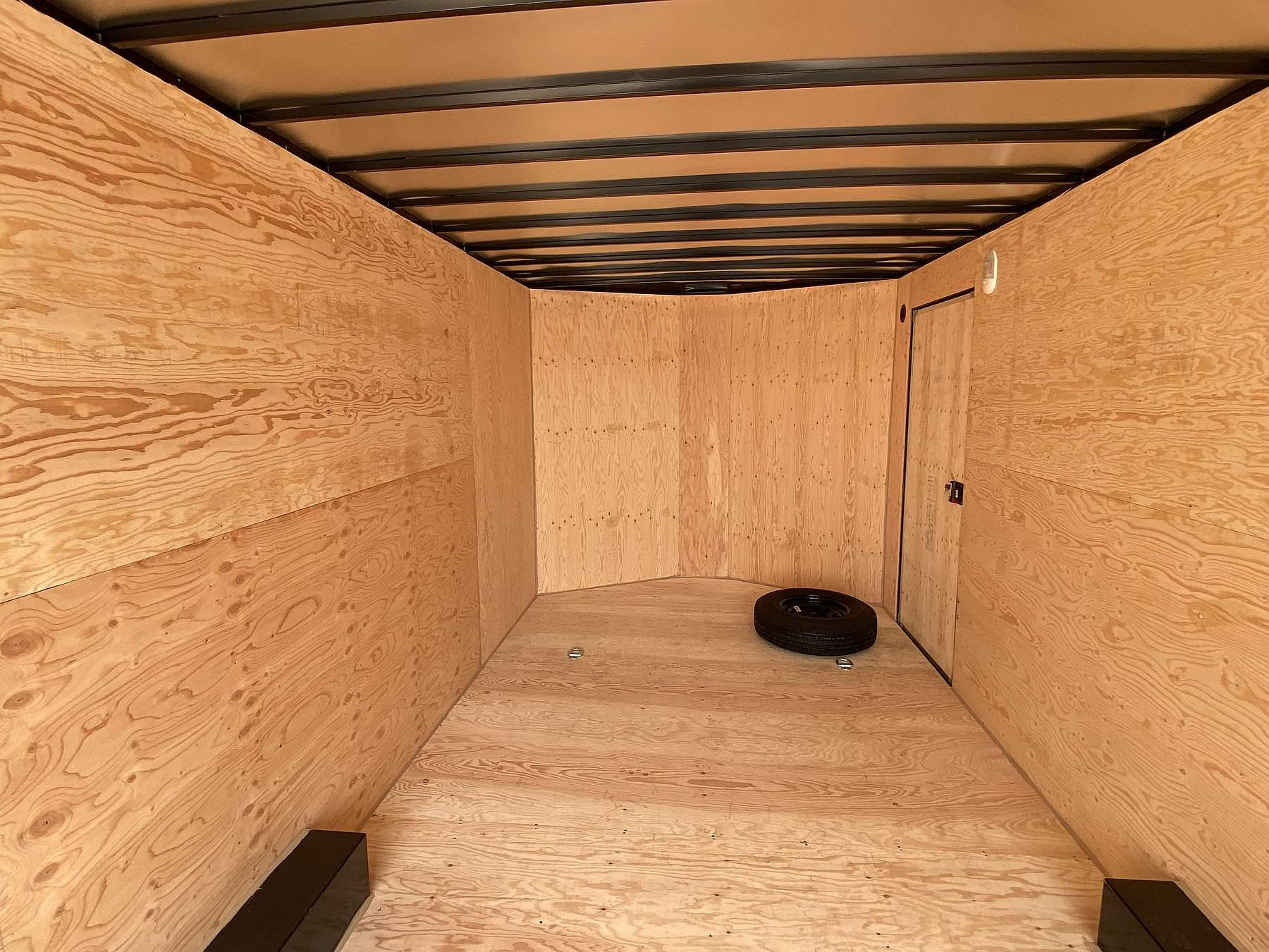 2026 Royal 8'x22' Enclosed Cargo w/ Ramp Door