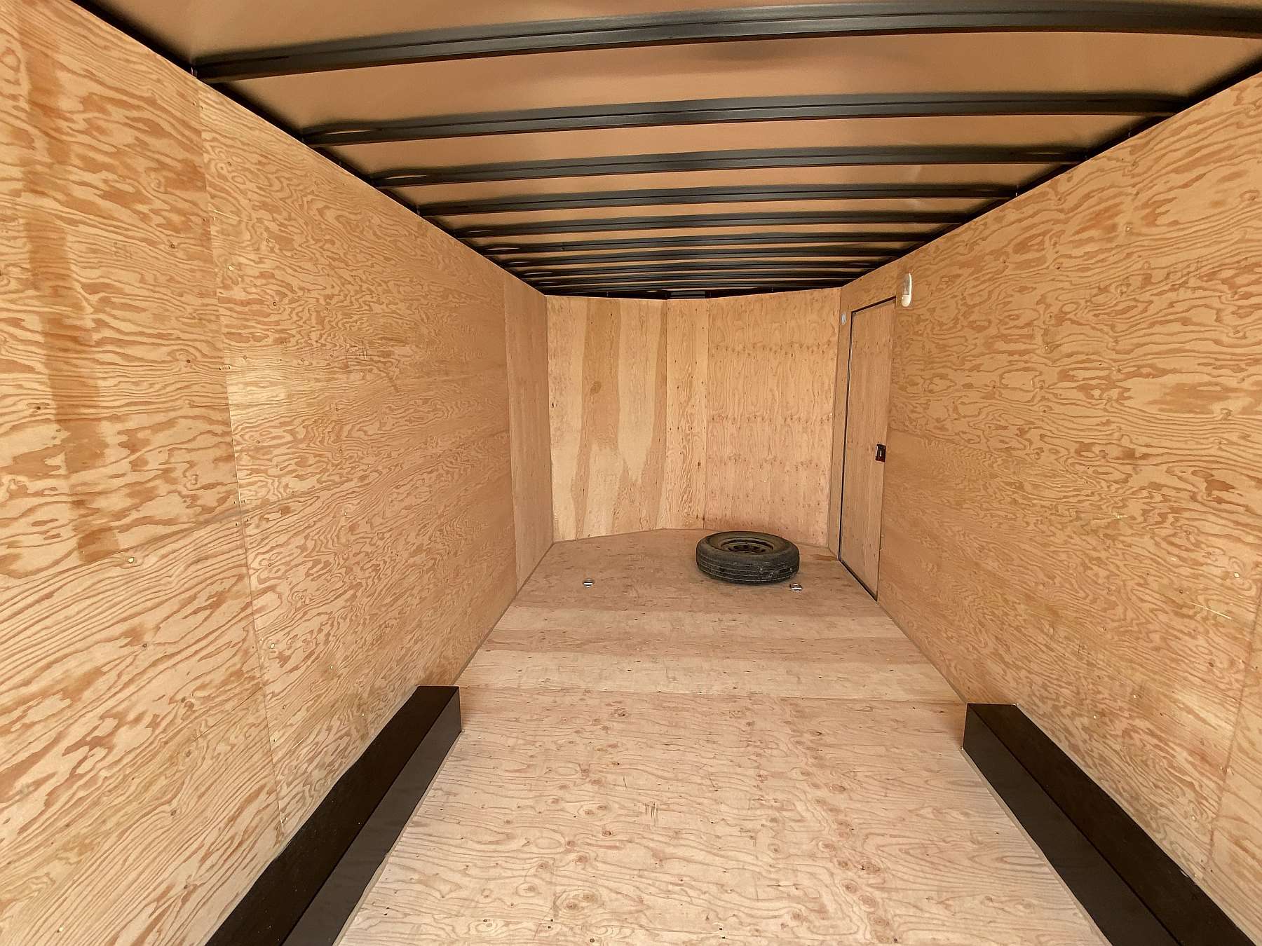 2026 Royal 8'x22' Enclosed Cargo w/ Torflex Axles