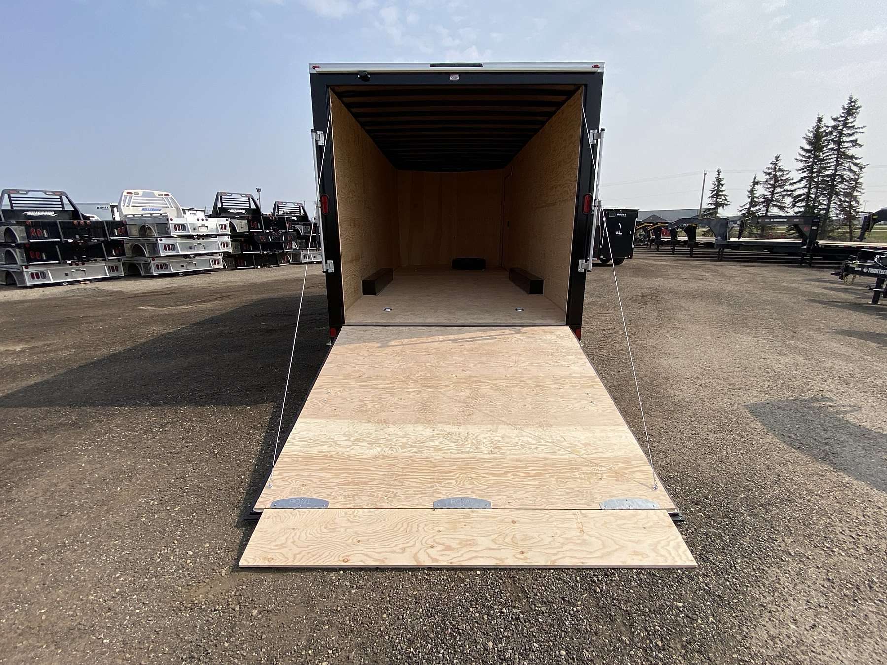 2026 Royal 8'x22' Enclosed Cargo w/ Torflex Axles