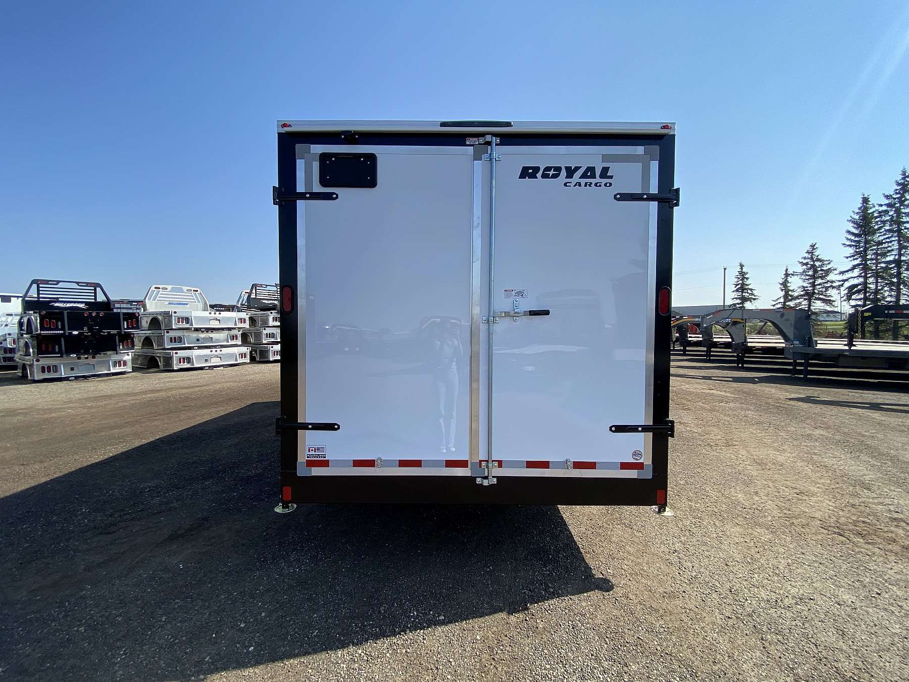 2026 Royal 8'x22' Enclosed Cargo w/ Torsion Axles