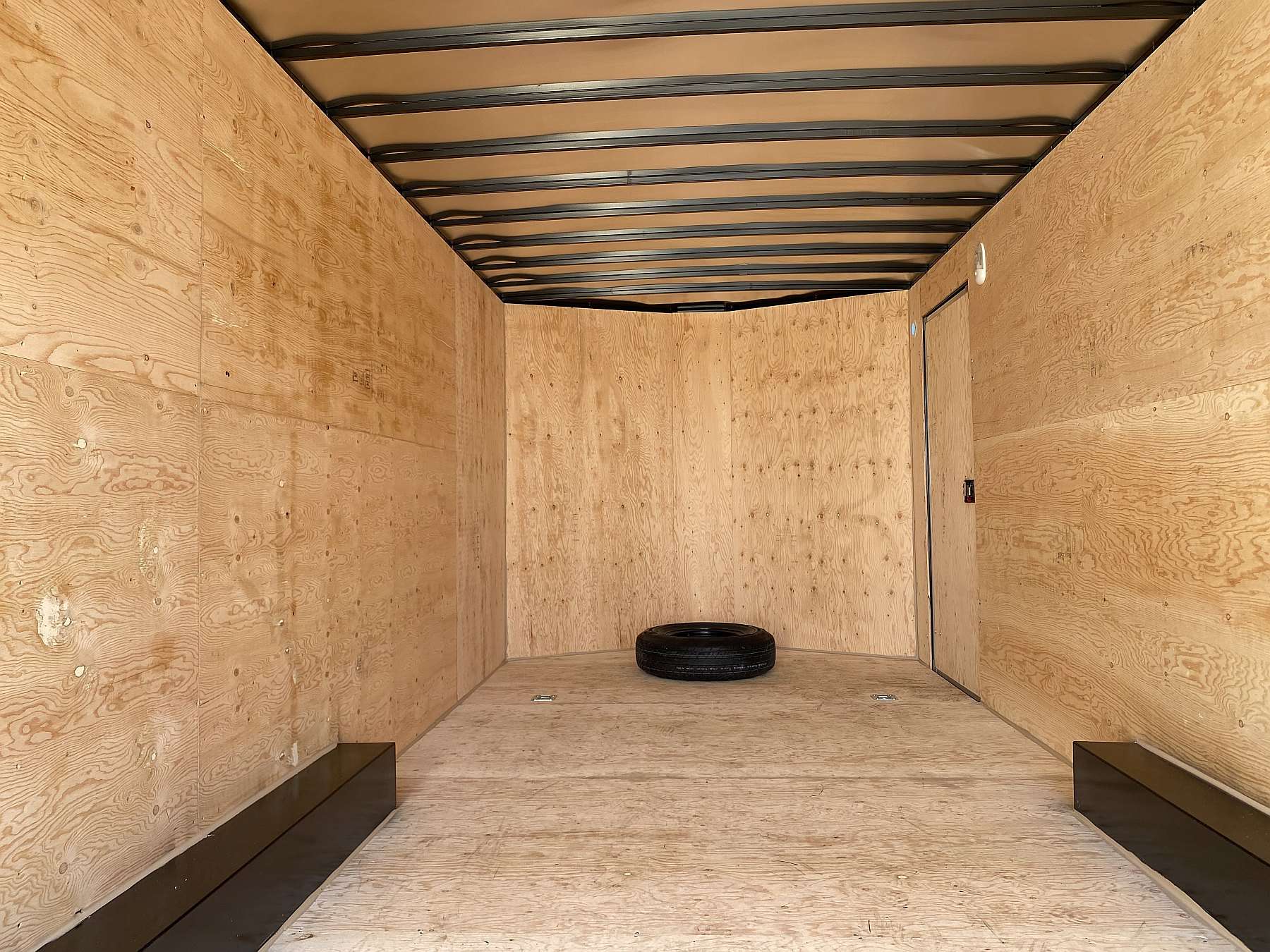 2026 Royal 8'x22' Enclosed Cargo w/ Torsion Axles