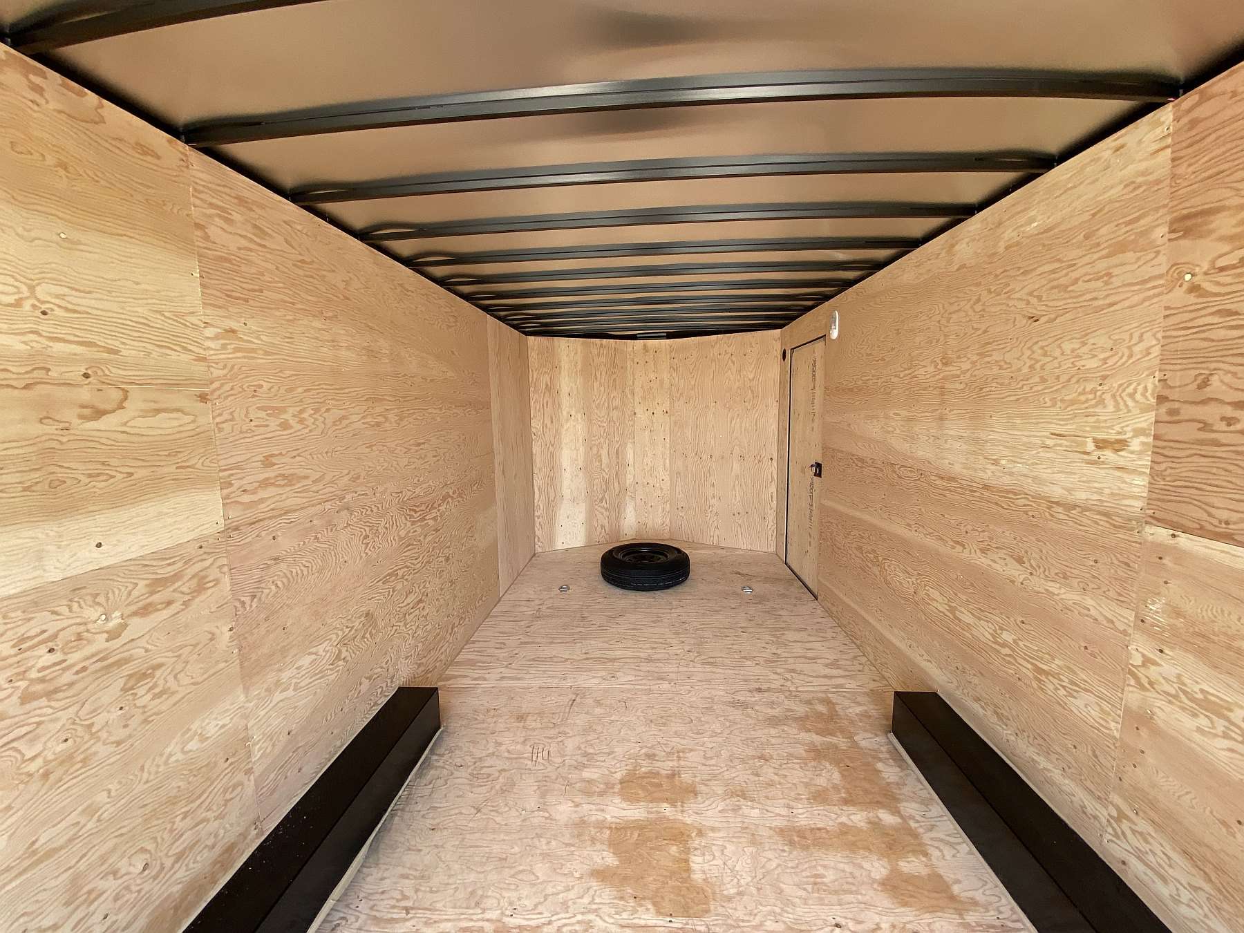 2026 Royal 8'x22' Enclosed Cargo w/ Torsion Axles