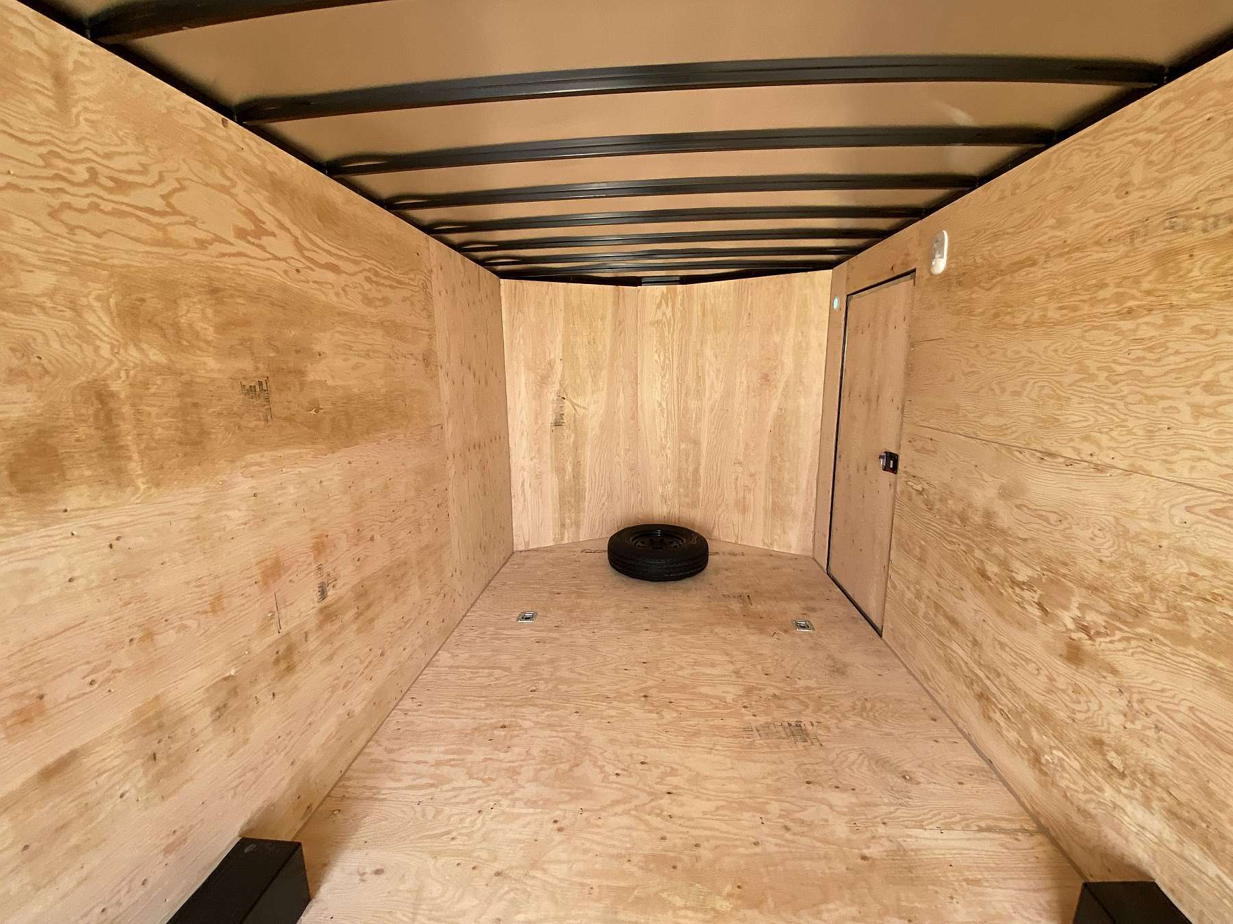 2026 Royal 8'x22' Enclosed Cargo w/ Torsion Axles