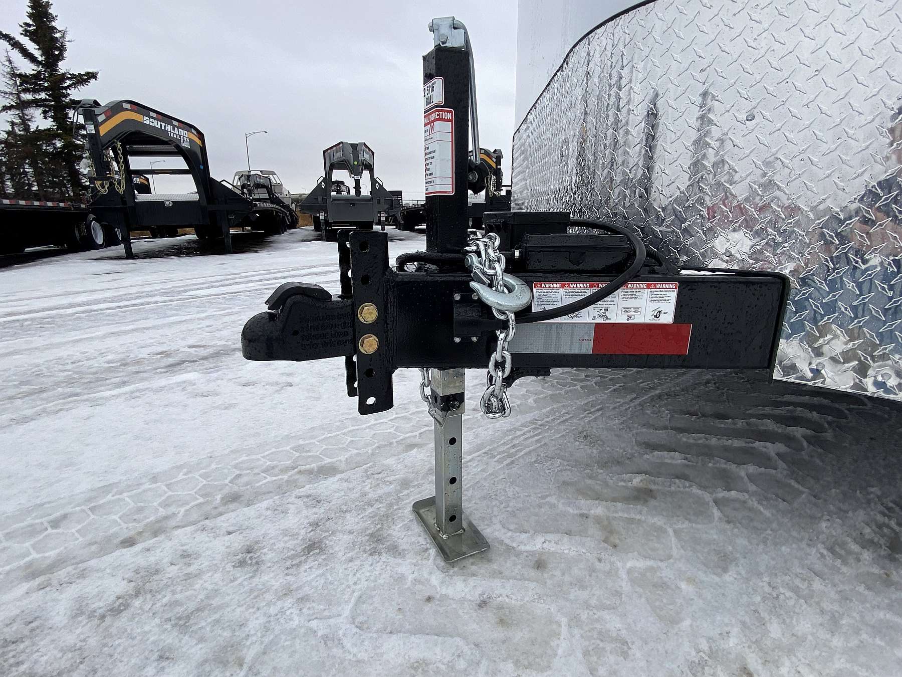 2026 Royal 8'x26' Enclosed Cargo w/ Barn Door