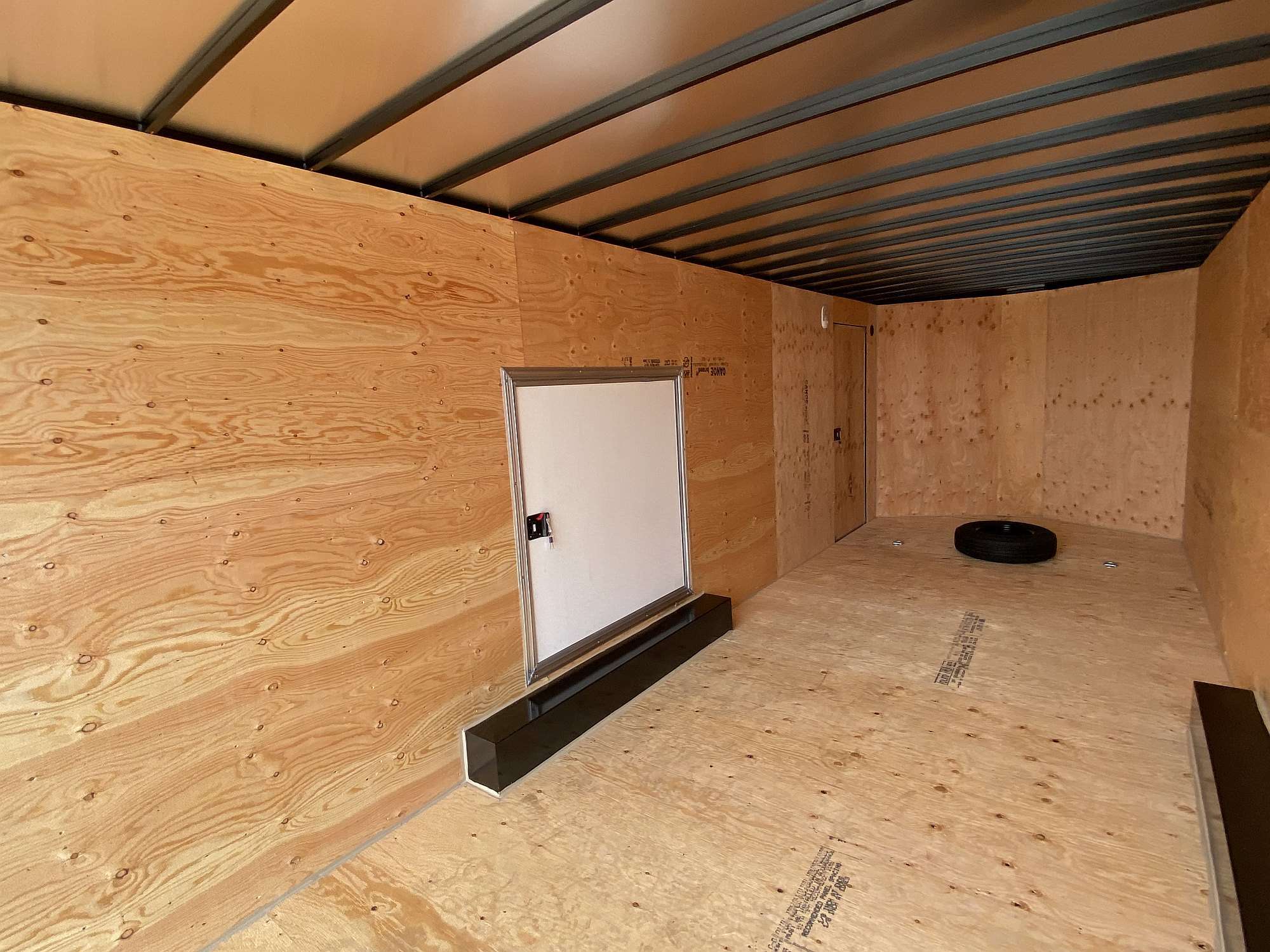 2026 Royal 8'x26' Enclosed Cargo w/ Escape Door