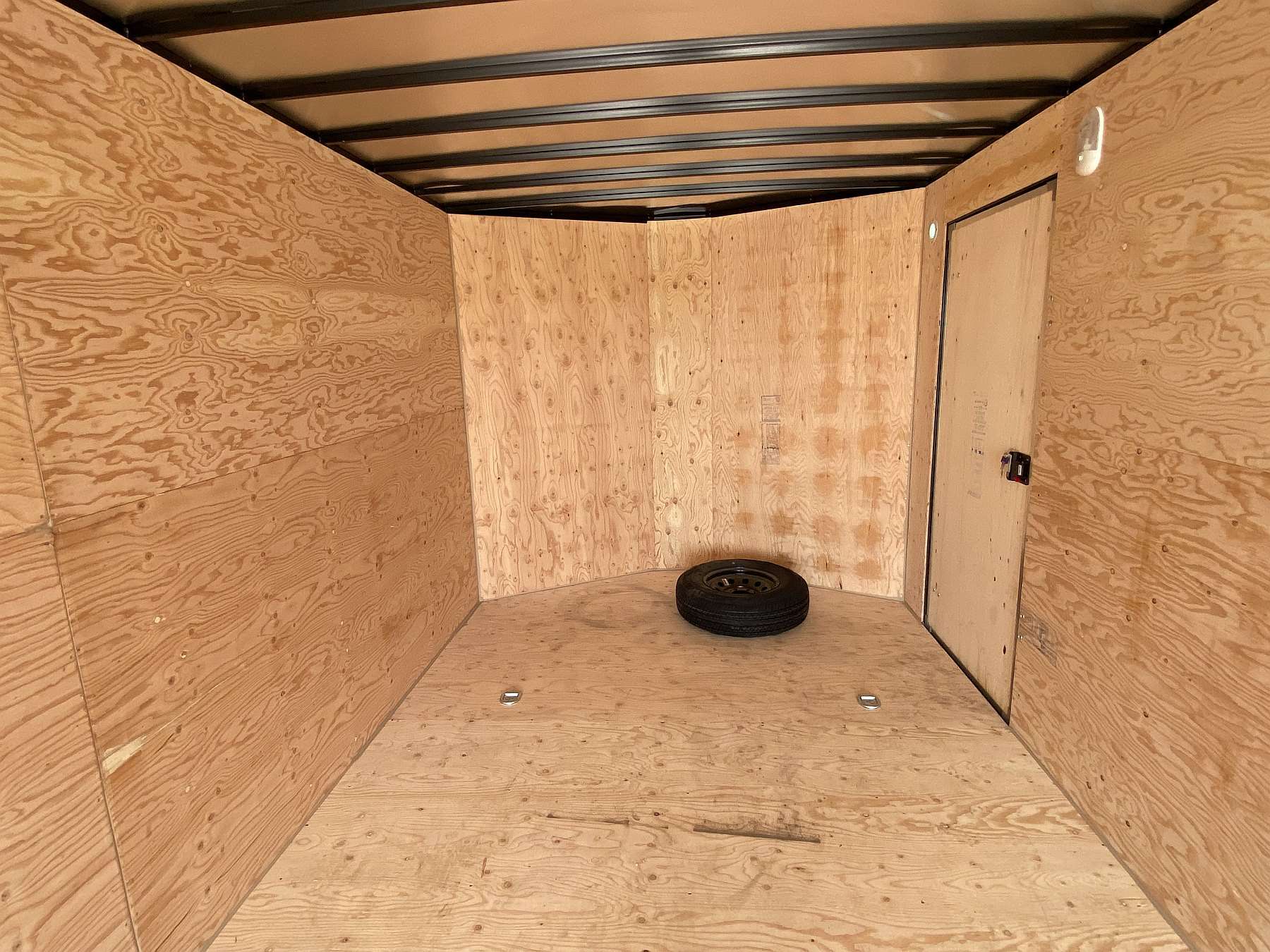 2026 Royal 8'x26' Enclosed Cargo w/ Escape Door