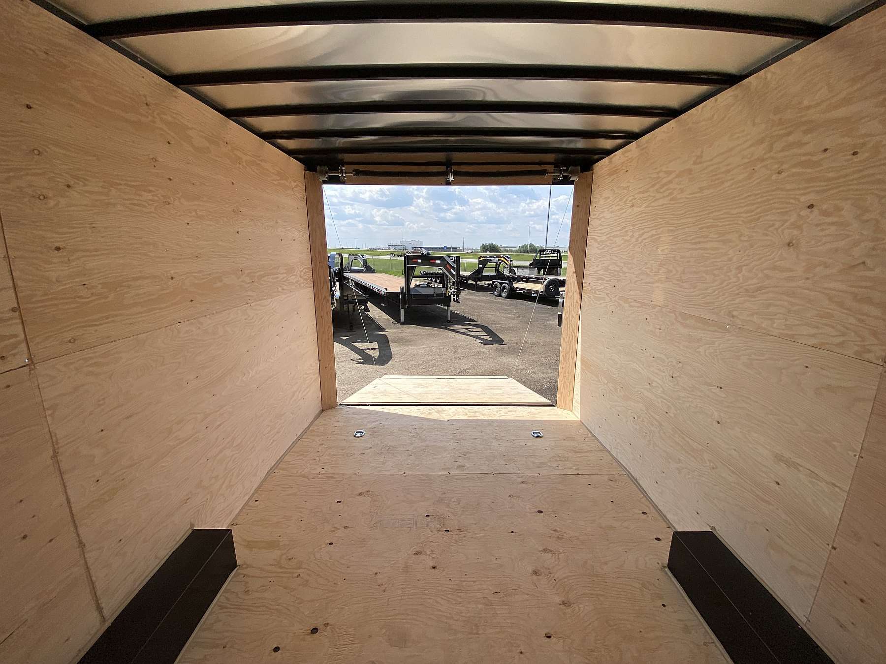 2026 Royal 8'x26' Enclosed Cargo w/ Ramp Door