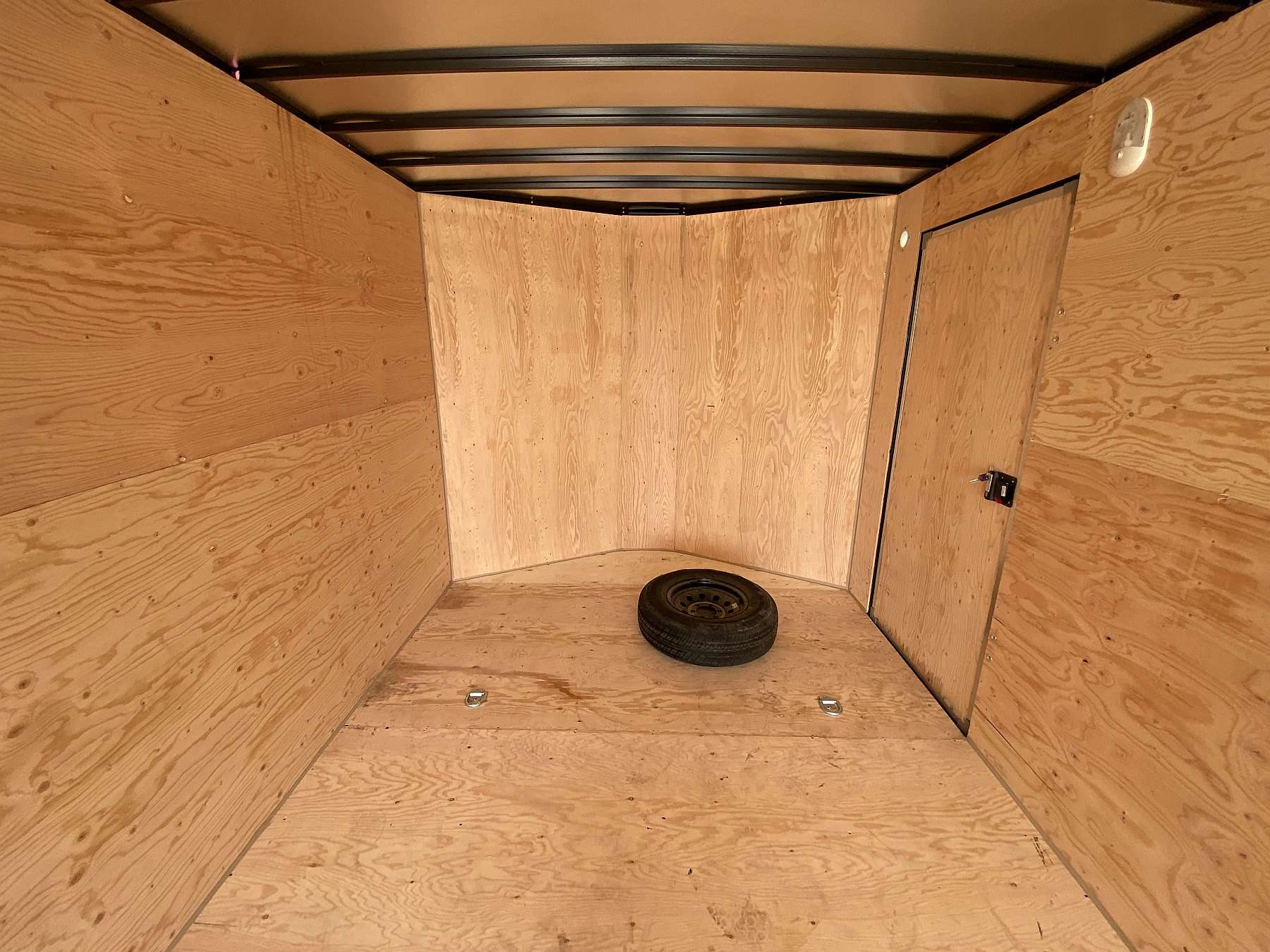 2026 Royal 8'x26' Enclosed Cargo w/ Ramp Door