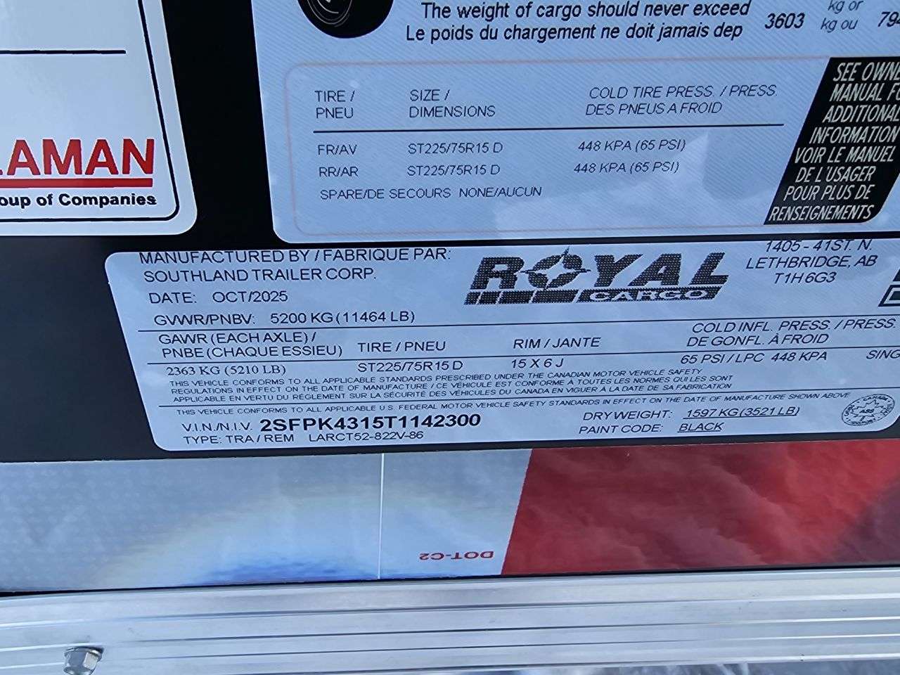 2026 Royal Cargo 8'6" x 20' + V-Nose Car Hauler Trailer