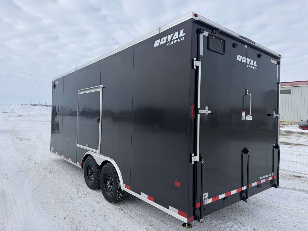 2026 Royal Cargo 8'6" x 20' + V-Nose Car Hauler Trailer