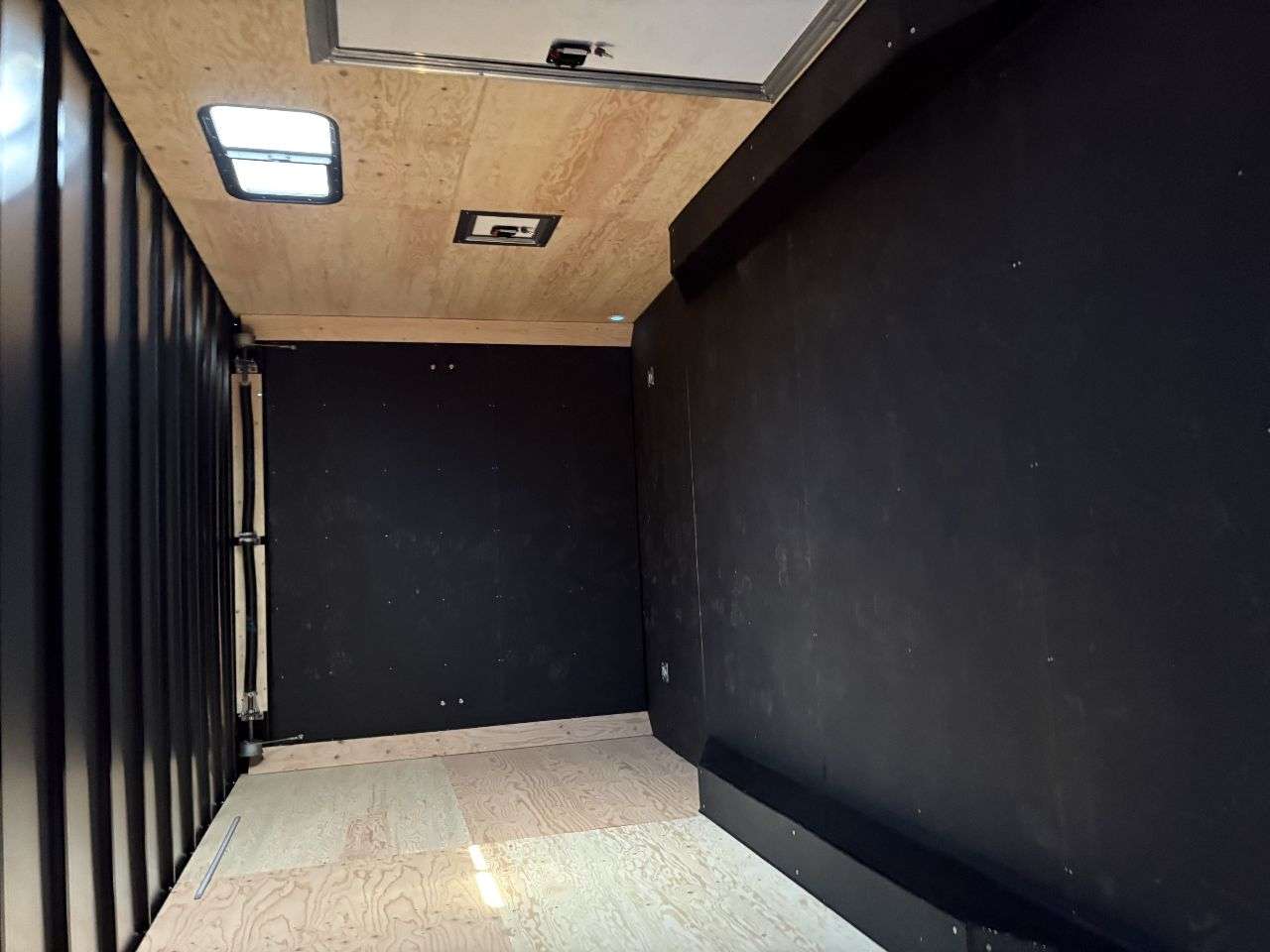 2026 Royal Cargo 8'6" x 22' + V-Nose Toy Hauler Trailer