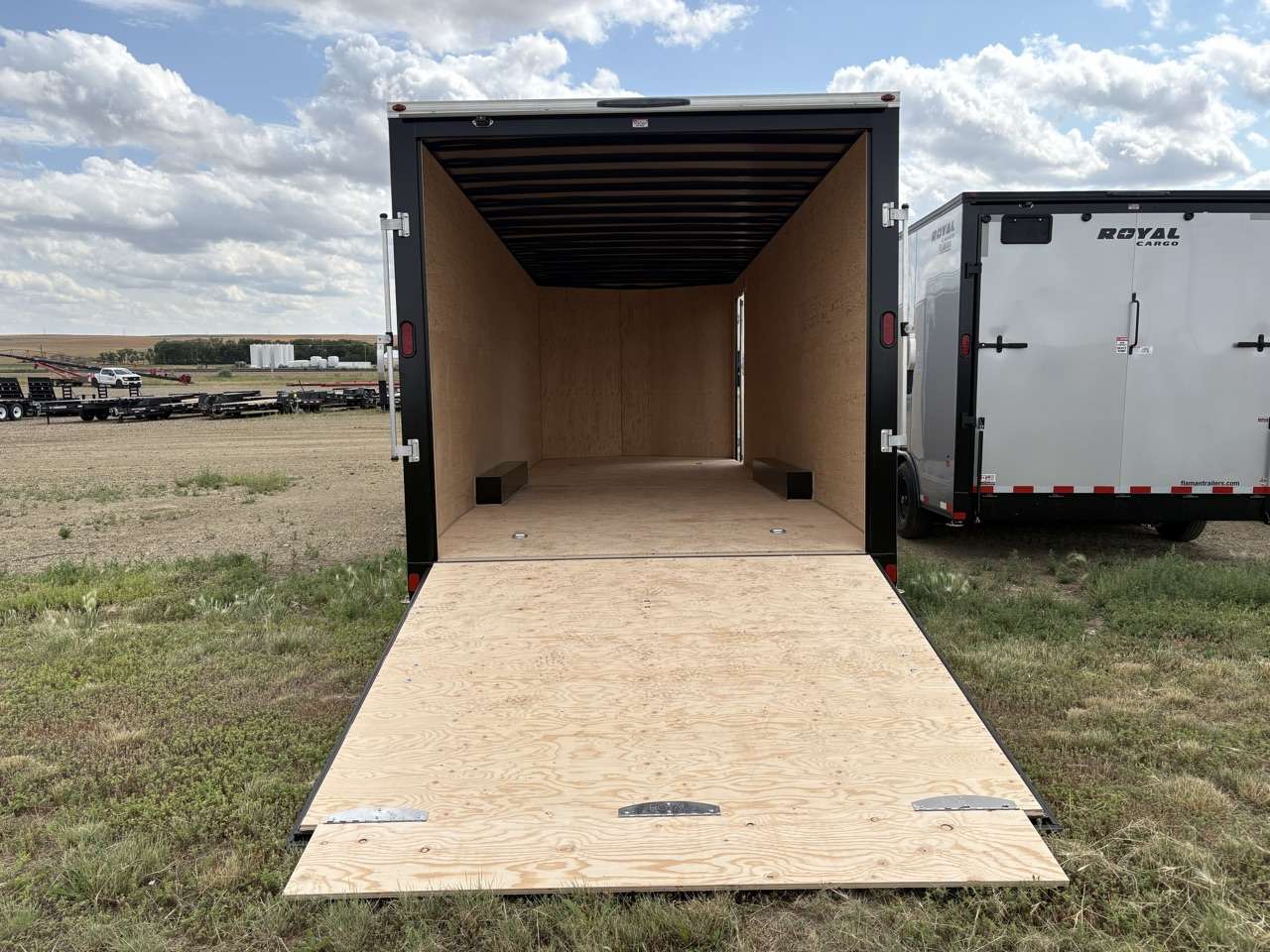 2026 Royal Cargo 8'6" x 24' + V-Nose Car Hauler Trailer