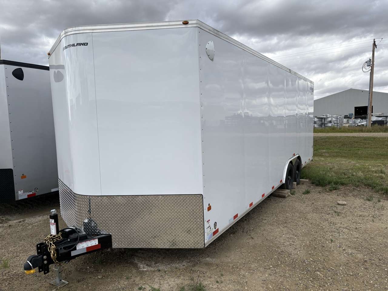 2026 Royal Cargo 8'6" x 24' + V-Nose Car Hauler Trailer