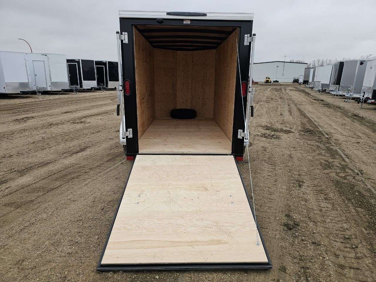 2026 Royal Cargo LCH 5' x 10' + V-Nose Cargo Trailer