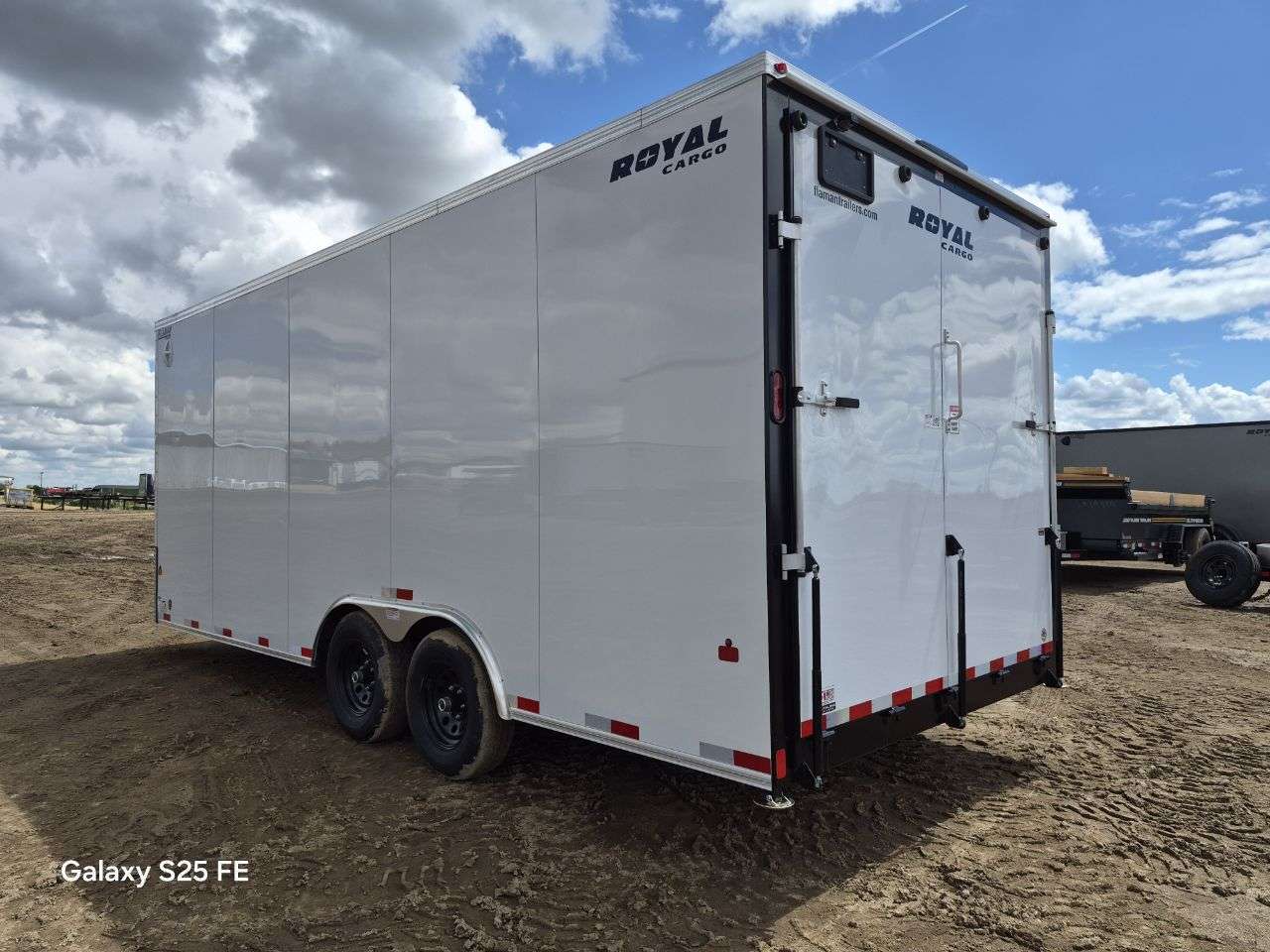2026 Royal LARC 8'6" x 20' Flat Front Car Hauler Trailer