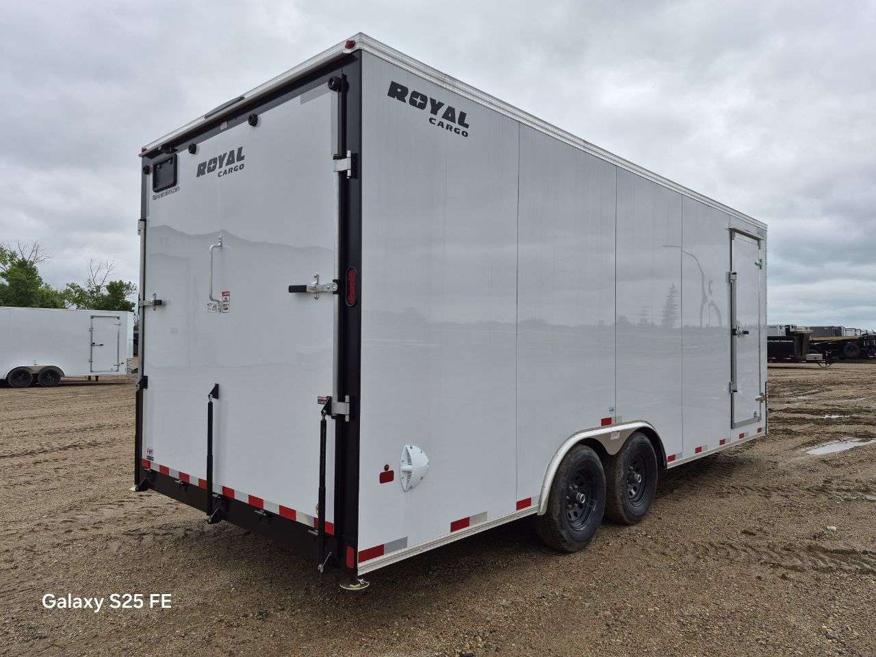 2026 Royal LARC 8'6" x 20' Flat Front Car Hauler Trailer