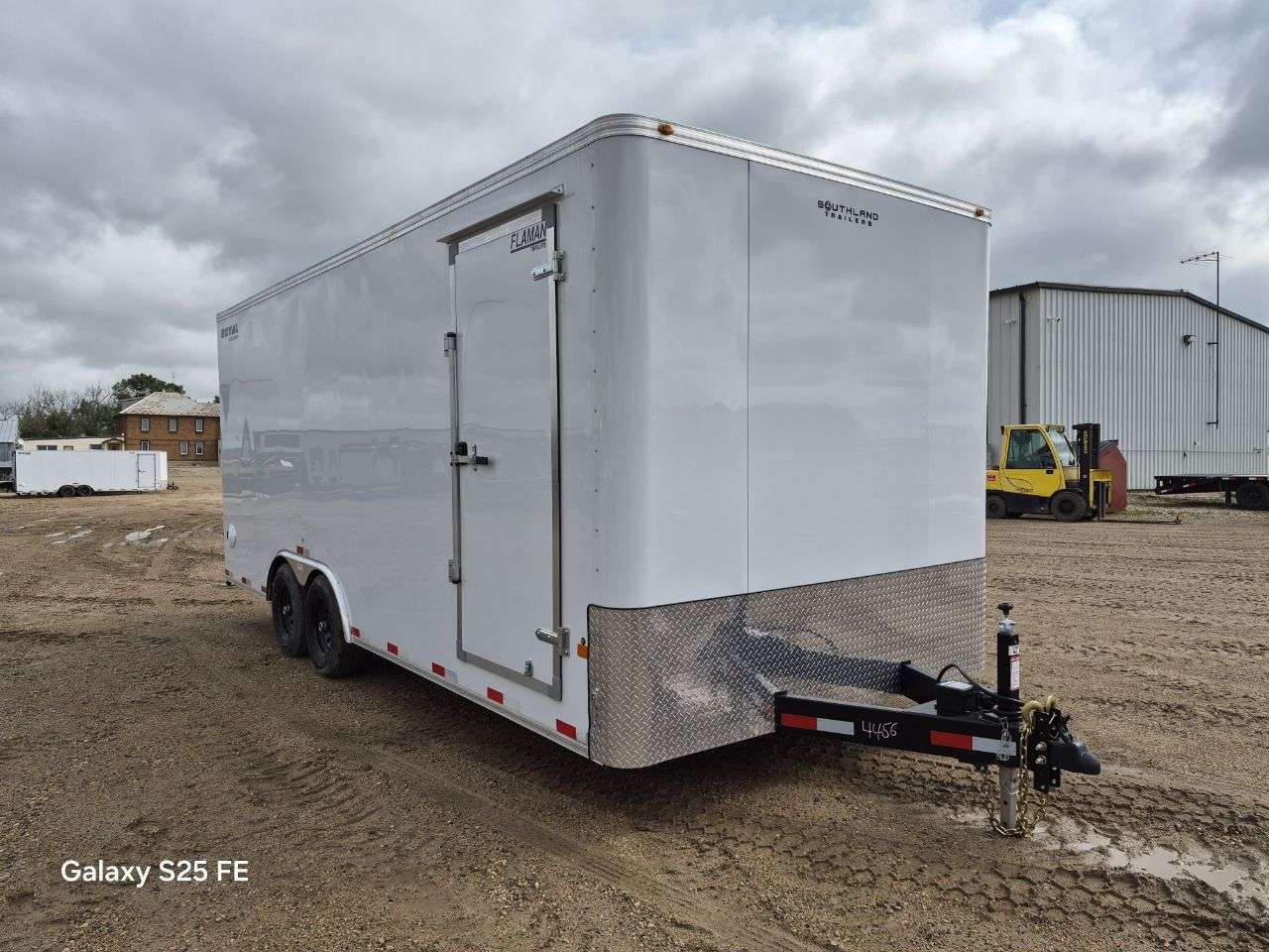 2026 Royal LARC 8'6" x 20' Flat Front Car Hauler Trailer