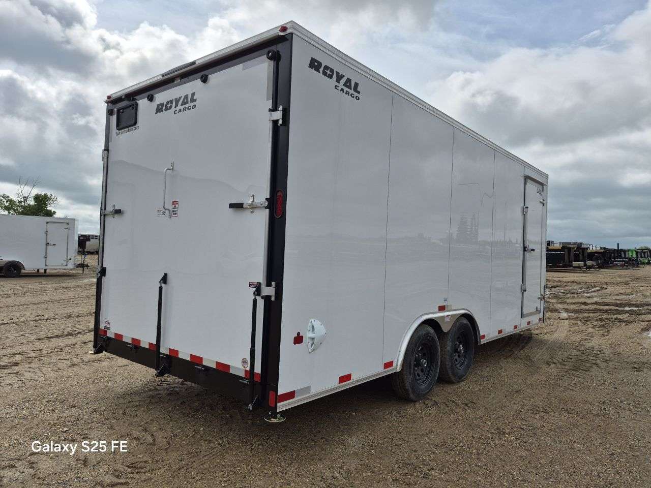 2026 Royal LARC 8'6" x 20' Flat Front Car Hauler Trailer