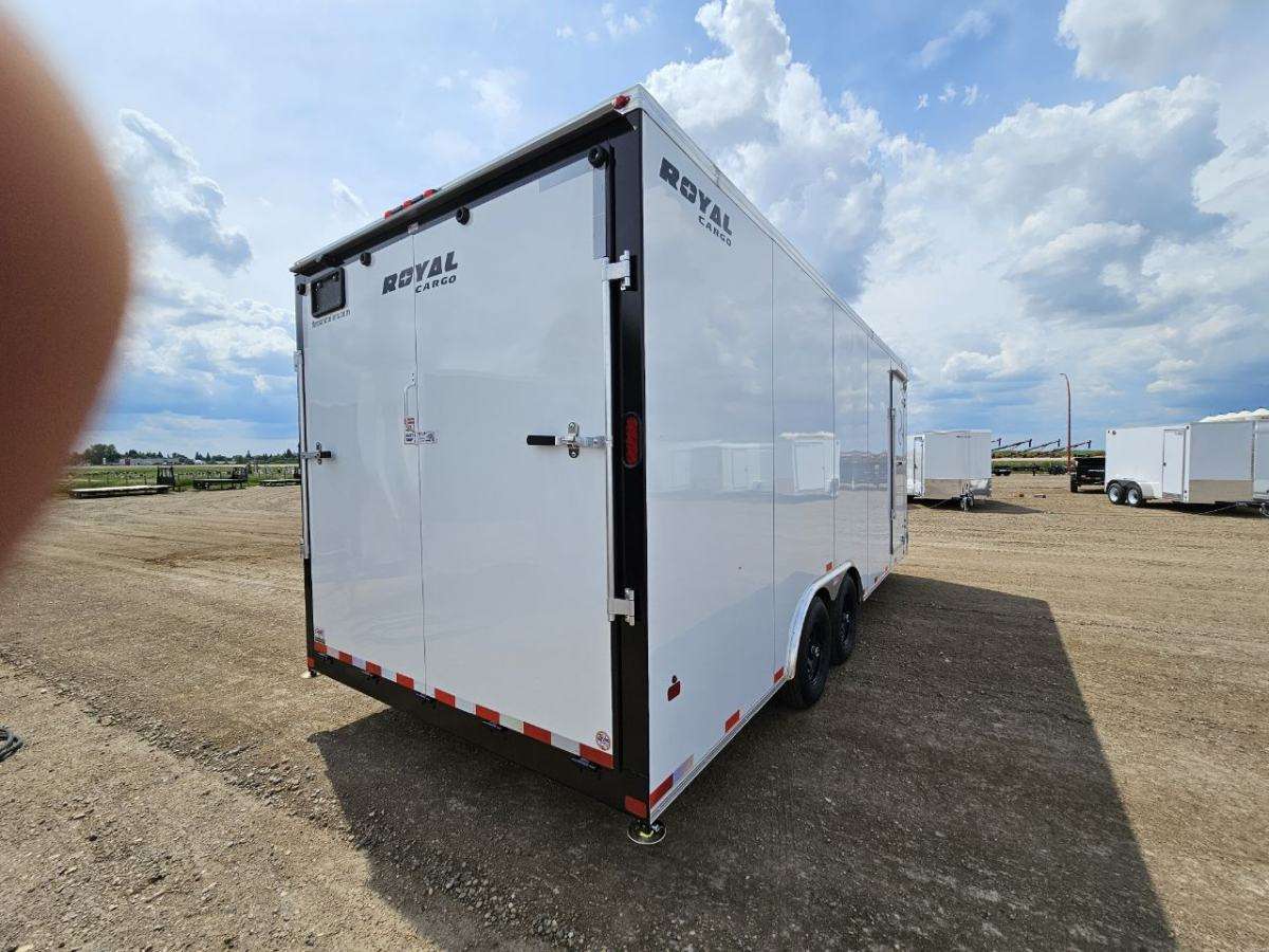 2026 Royal LARC 8'6" x 20' + V-Nose Car Hauler