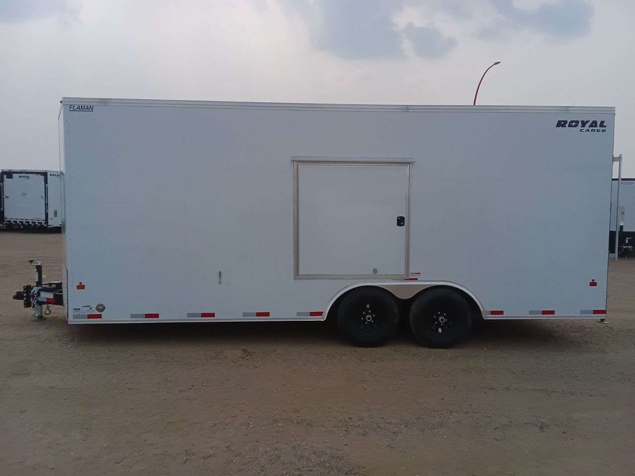 2026 Royal LARC 8'6" x 20' + V-Nose Car Hauler