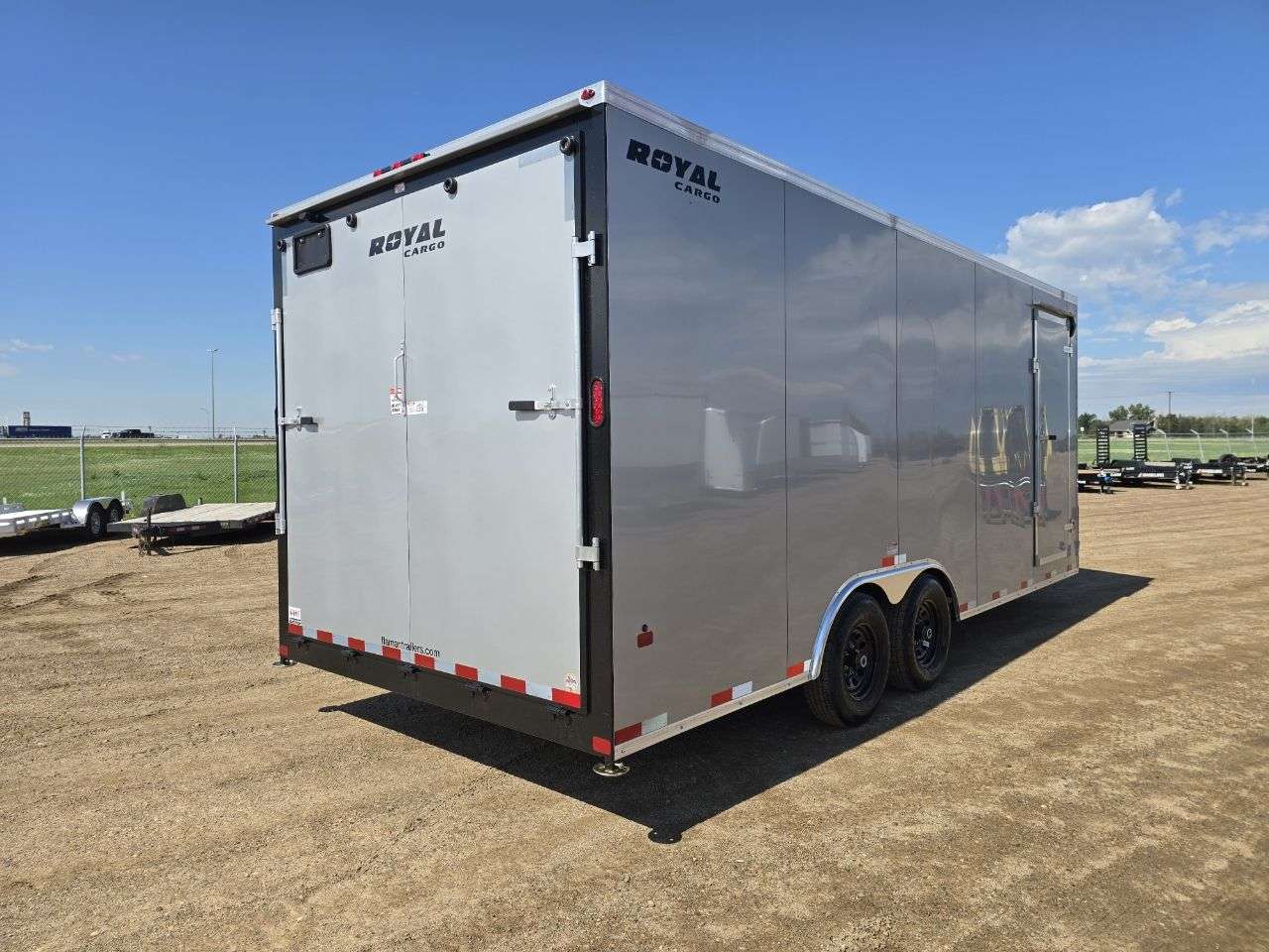 2026 Royal LARC 8'6" x 20' + V-Nose Car Hauler Trailer