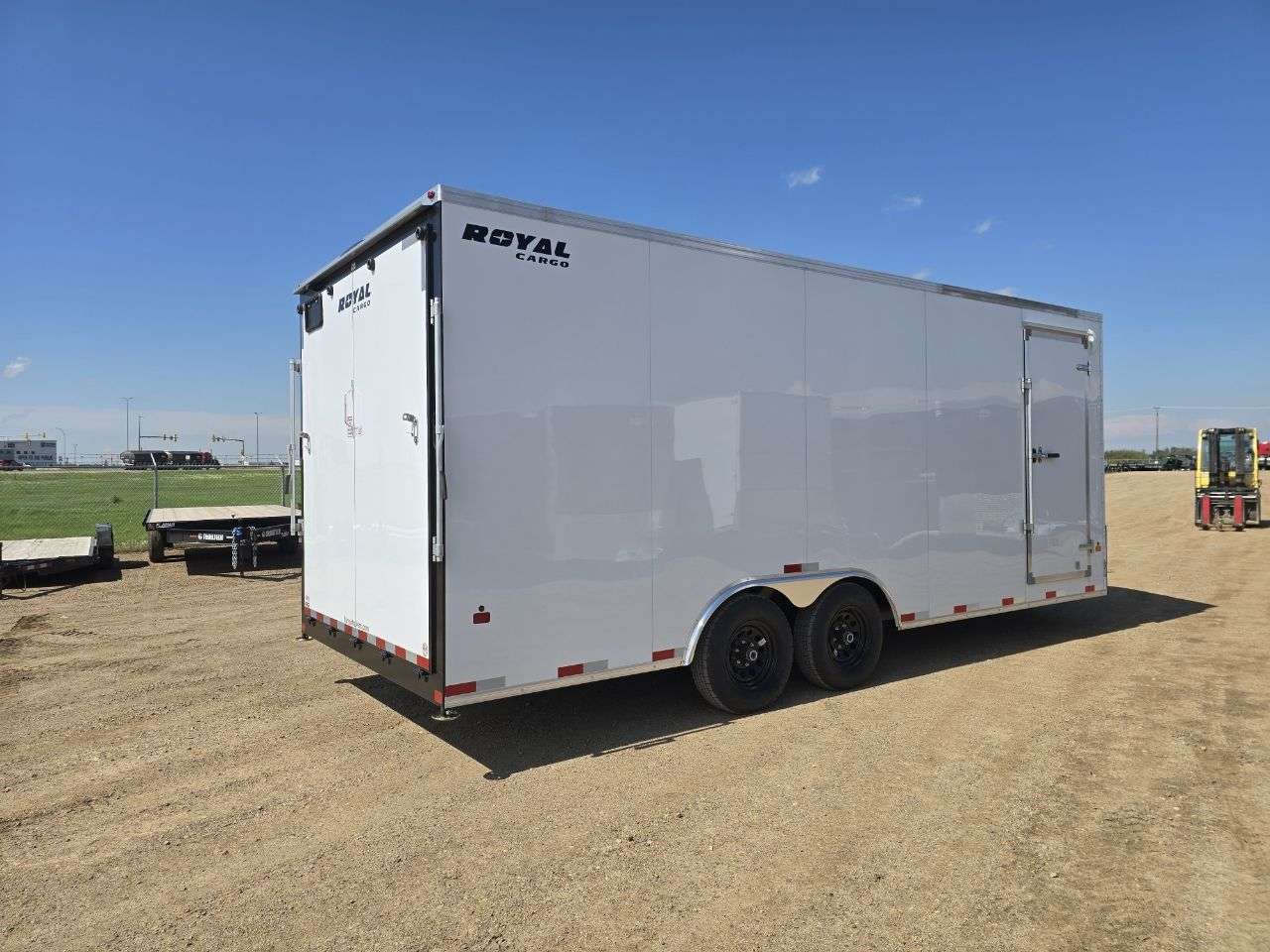 2026 Royal LARC 8'6" x 20' + V-Nose Car Hauler Trailer