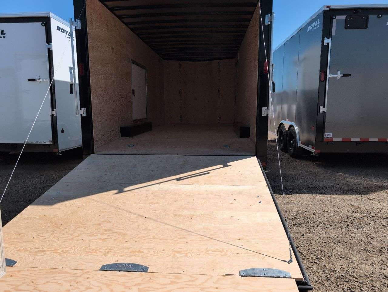 2026 Royal LARC 8'6" x 20' + V-Nose Car Hauler Trailer