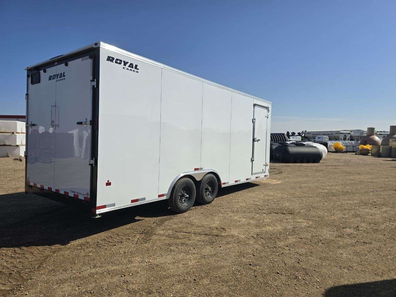 2026 Royal LARC 8'6" x 20' + V-Nose Car Hauler Trailer